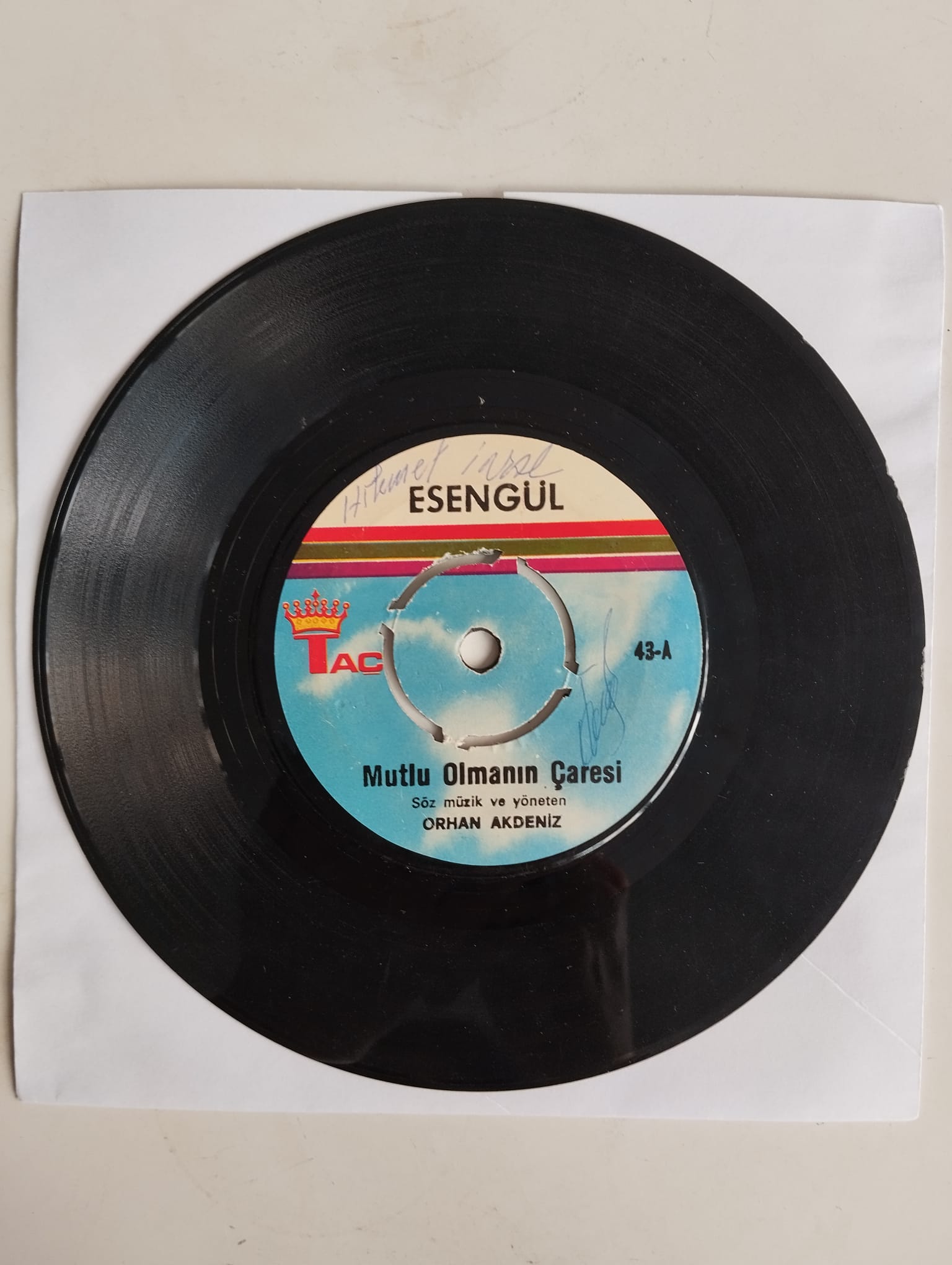 Esengül – Mutlu Olmanın Çaresi / Sen Mutlu Ettin Beni - 1974 Türkiye Basım  45 lik Plak