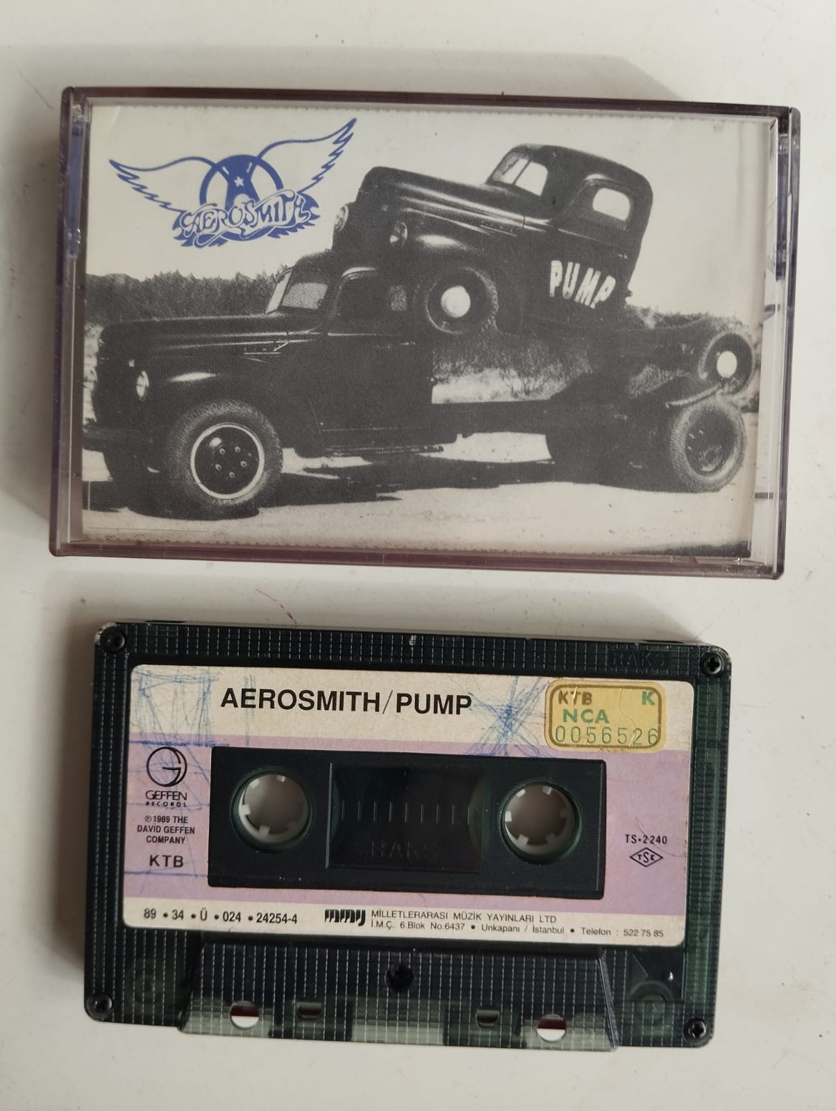 Aerosmith – Pump - 1989 Türkiye Basım 2. El Kaset Albüm (Kağıt Baskı)