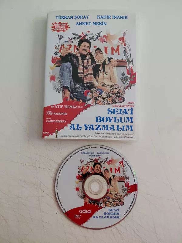 Selvi Boylum Al Yazmalım - Kadir İnanır / Türkan Şoray - DVD Film-2.el