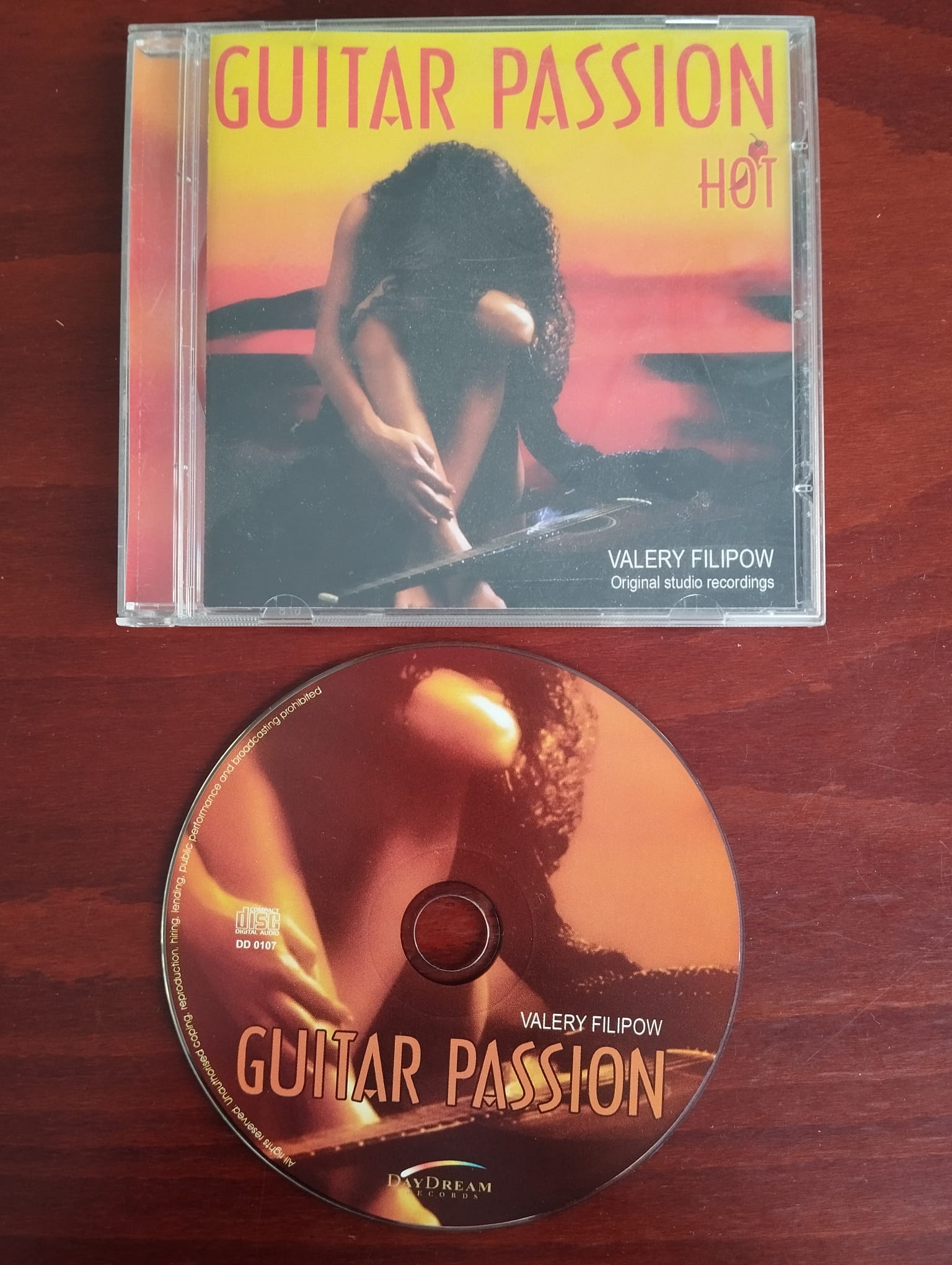 GUITAR PASSION  – Valery Filipow  - Avrupa  Basım CD  Albüm-2.el