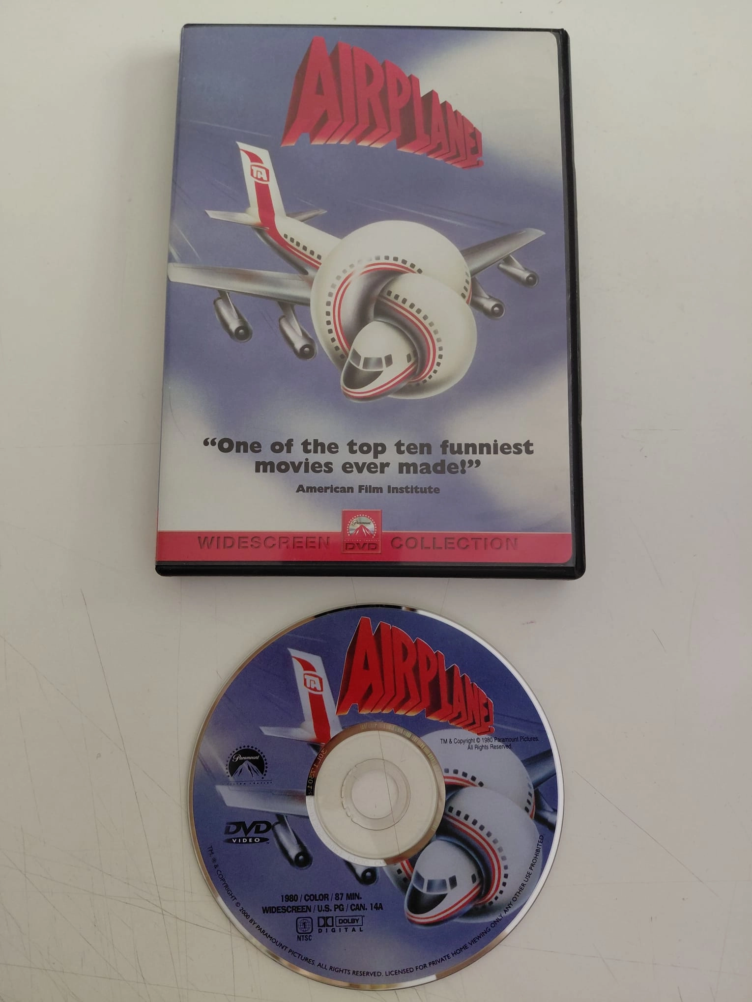 AIRPLANE!  -DVD Film / 1. Bölge /Türkçe altyazı yoktur-2.el
