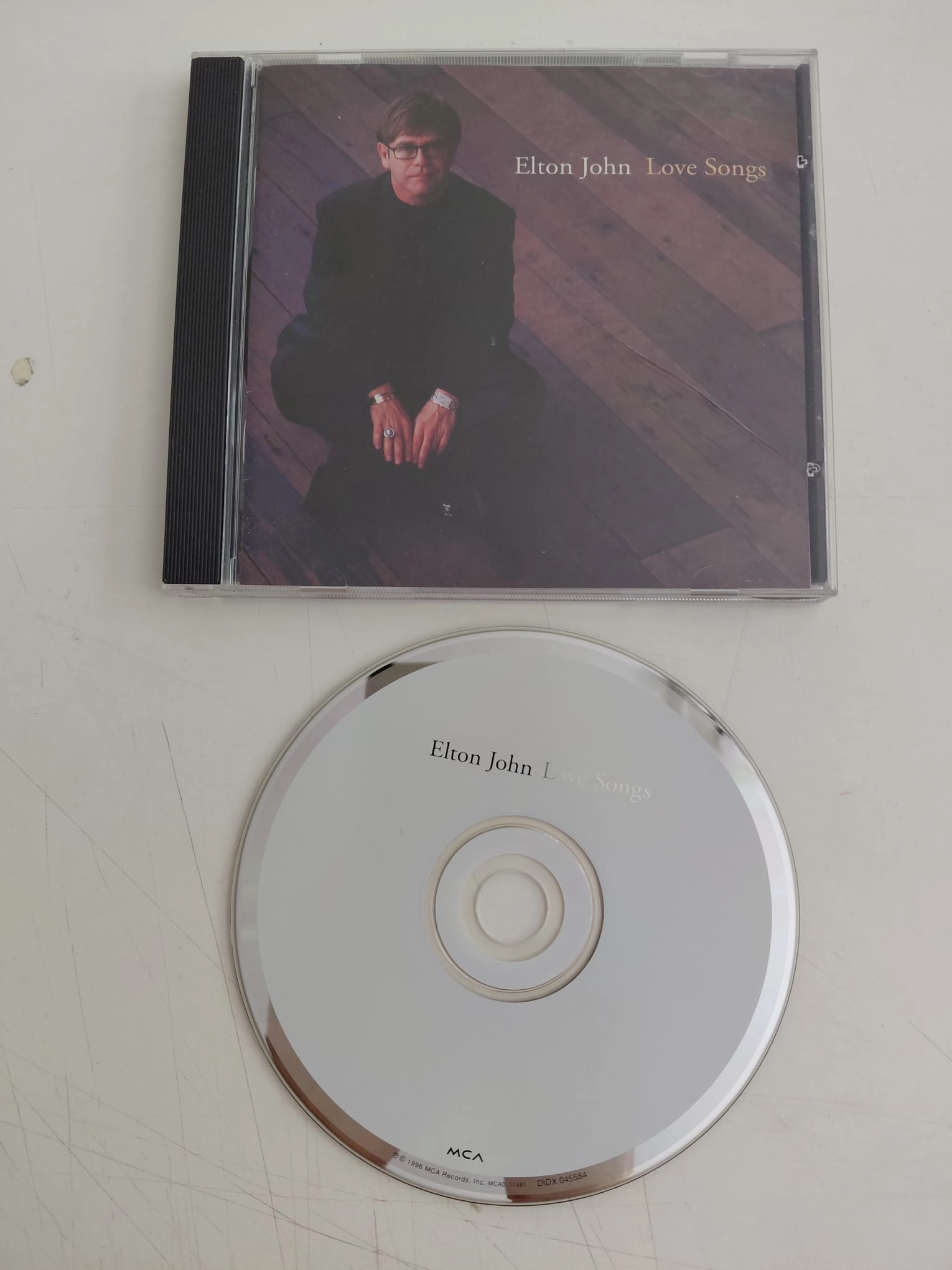 Elton John –  Love Songs - 1996 USA  Basım - CD Albüm-2.el