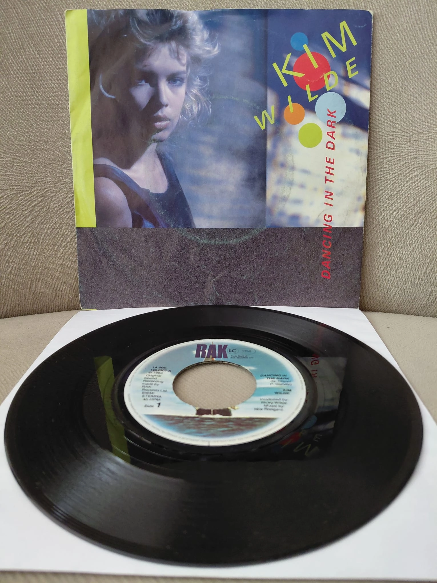 Kim Wilde  –  Dancing In The Dark -  1983  Hollanda Basım 45 lik Plak