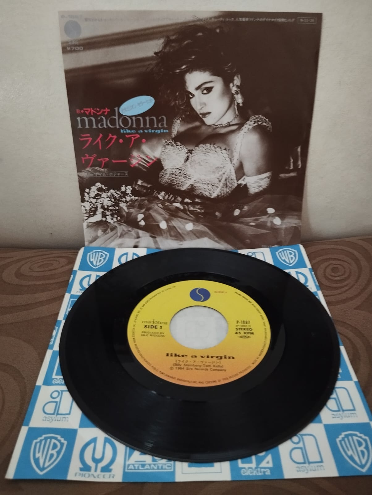 Madonna ‎–  Like A Virgin - 1984 Japonya Basım  45lik Plak-2.EL