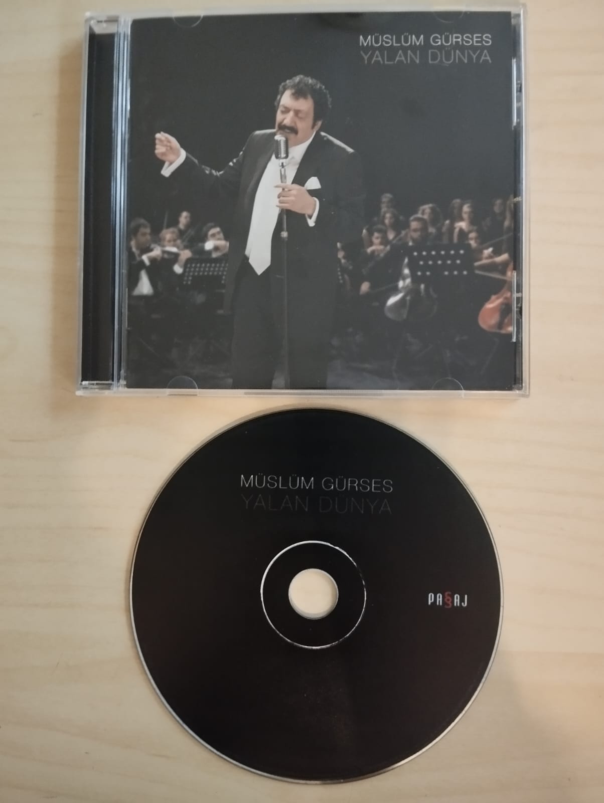 Müslüm Gürses –  Yalan Dünya - 2010 Türkiye Basım - CD Albüm-2.el