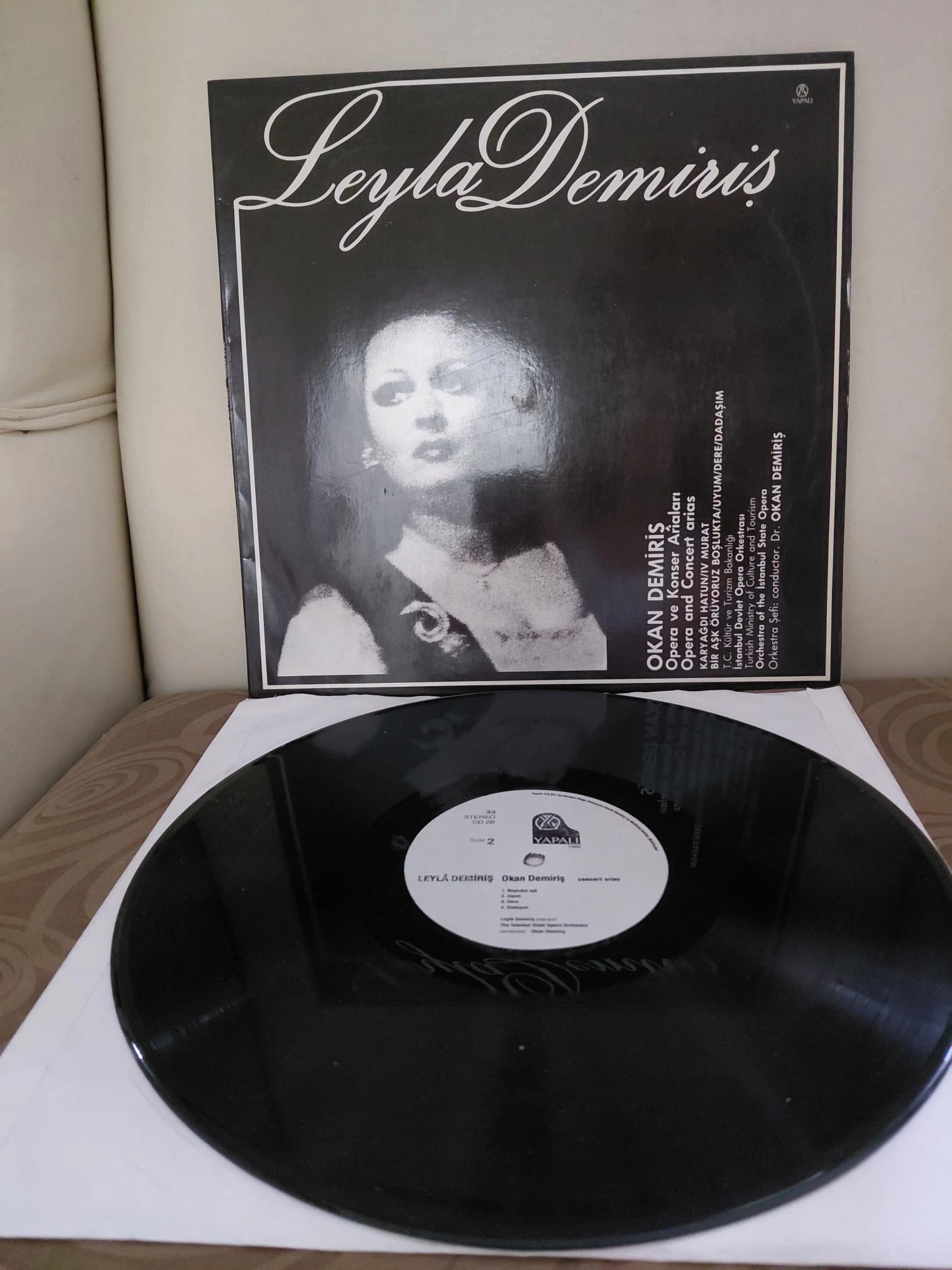 Leyla Demiriş & Okan Demiriş – Opera Ve Konser Ariaları - 1986 Türkiye Basım 33 lük LP Plak