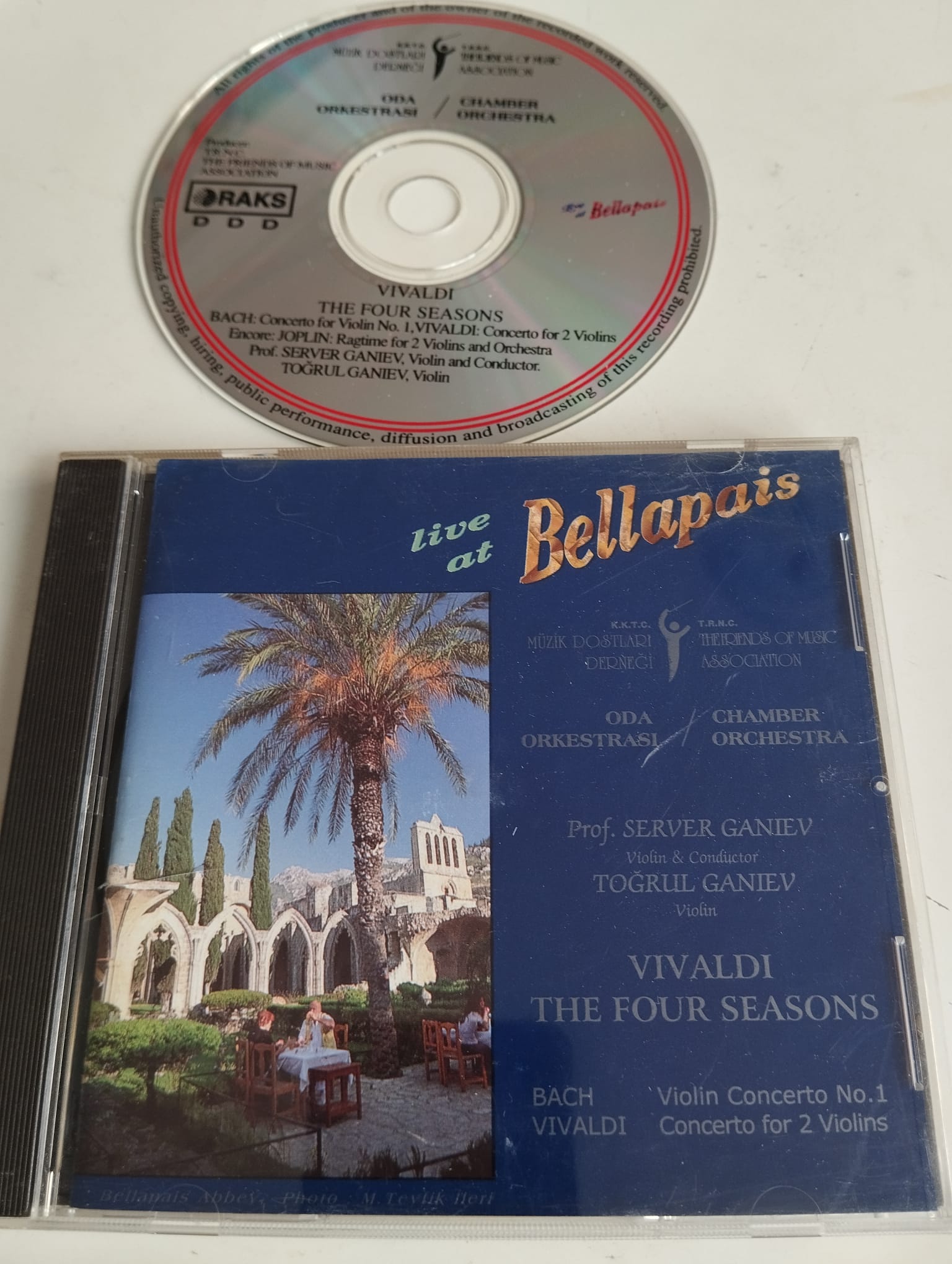 Vivaldi: The Four Seasons / Bach - K.K.T.C Oda orkestrası - Kıbrıs Basım - 2. El CD Albüm