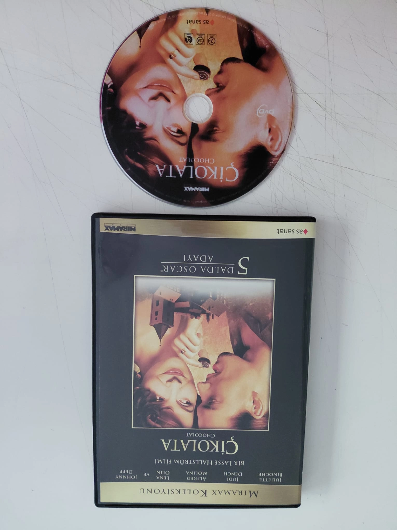 Çikolata  -  Chocolat  -  DVD Film -2.el