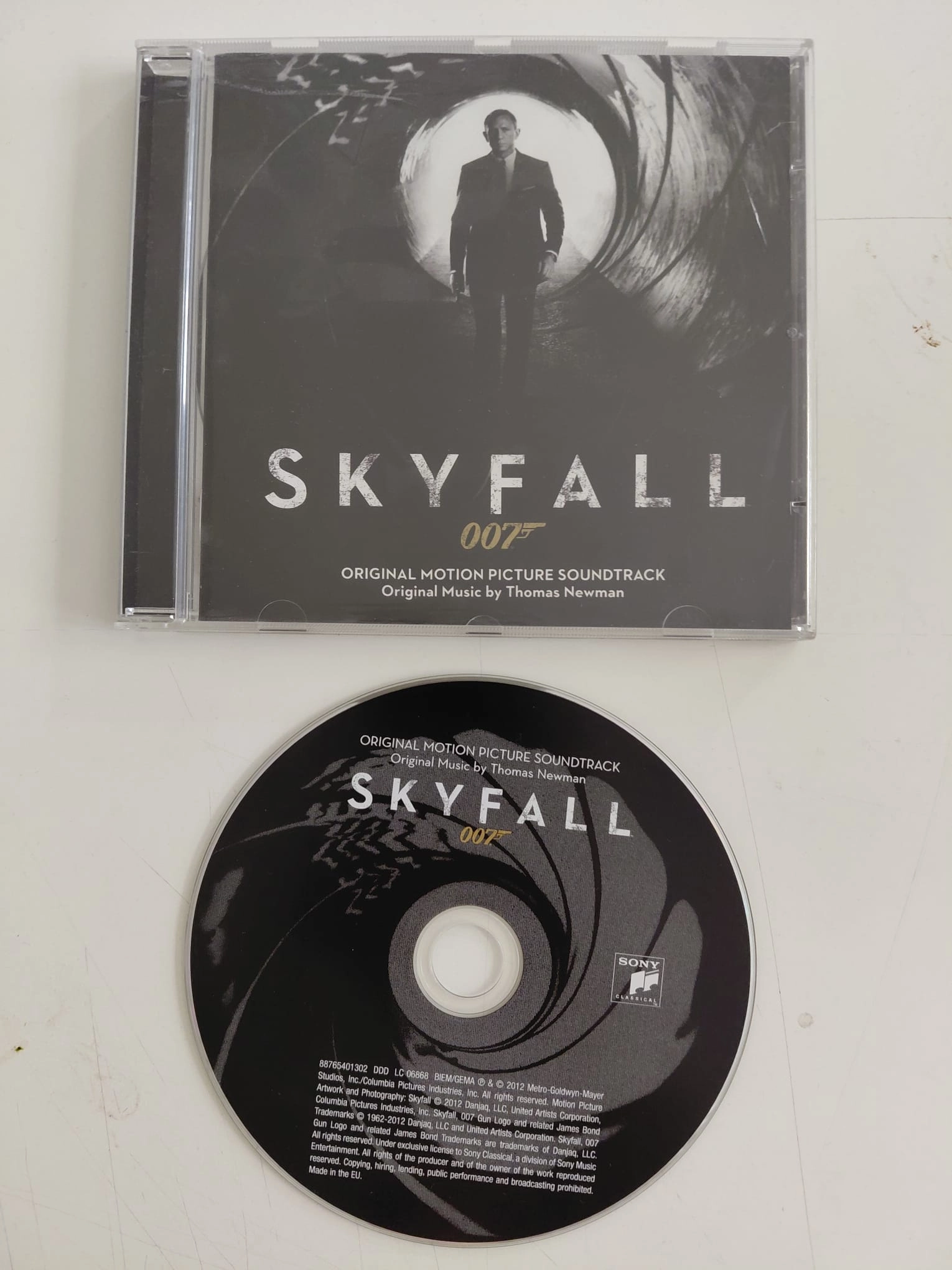 Thomas Newman  – Skyfall  –  2012  Avrupa Basım - CD Albüm-2.el