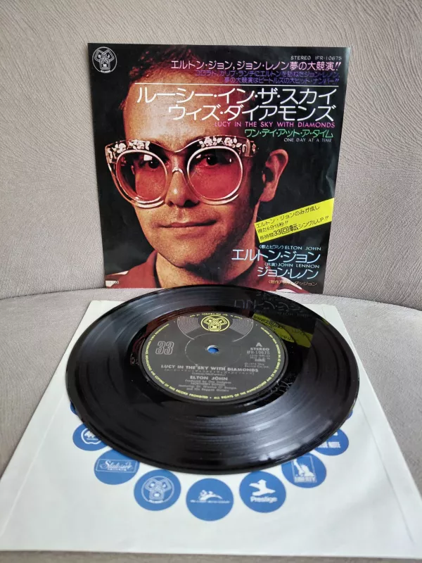 Elton John / John Lennon - Lucy In The Sky With Diamonds - 1974 Japonya  Basım 45 ’lik Plak-2.el