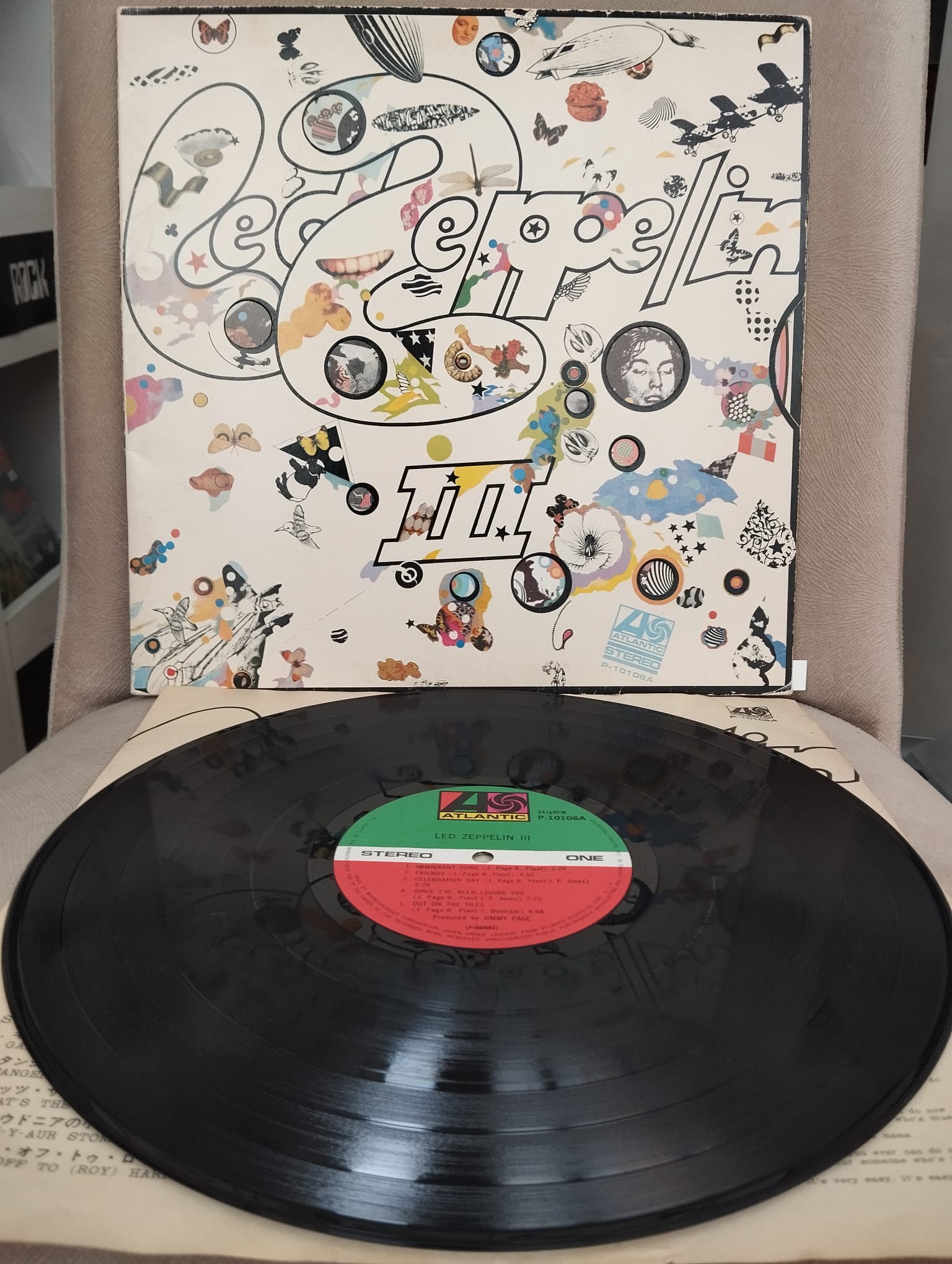 LED ZEPPELIN - Led Zeppelin III - 1976 Japonya Basım - 33 lük LP Plak Albüm - Obisiz-2.EL