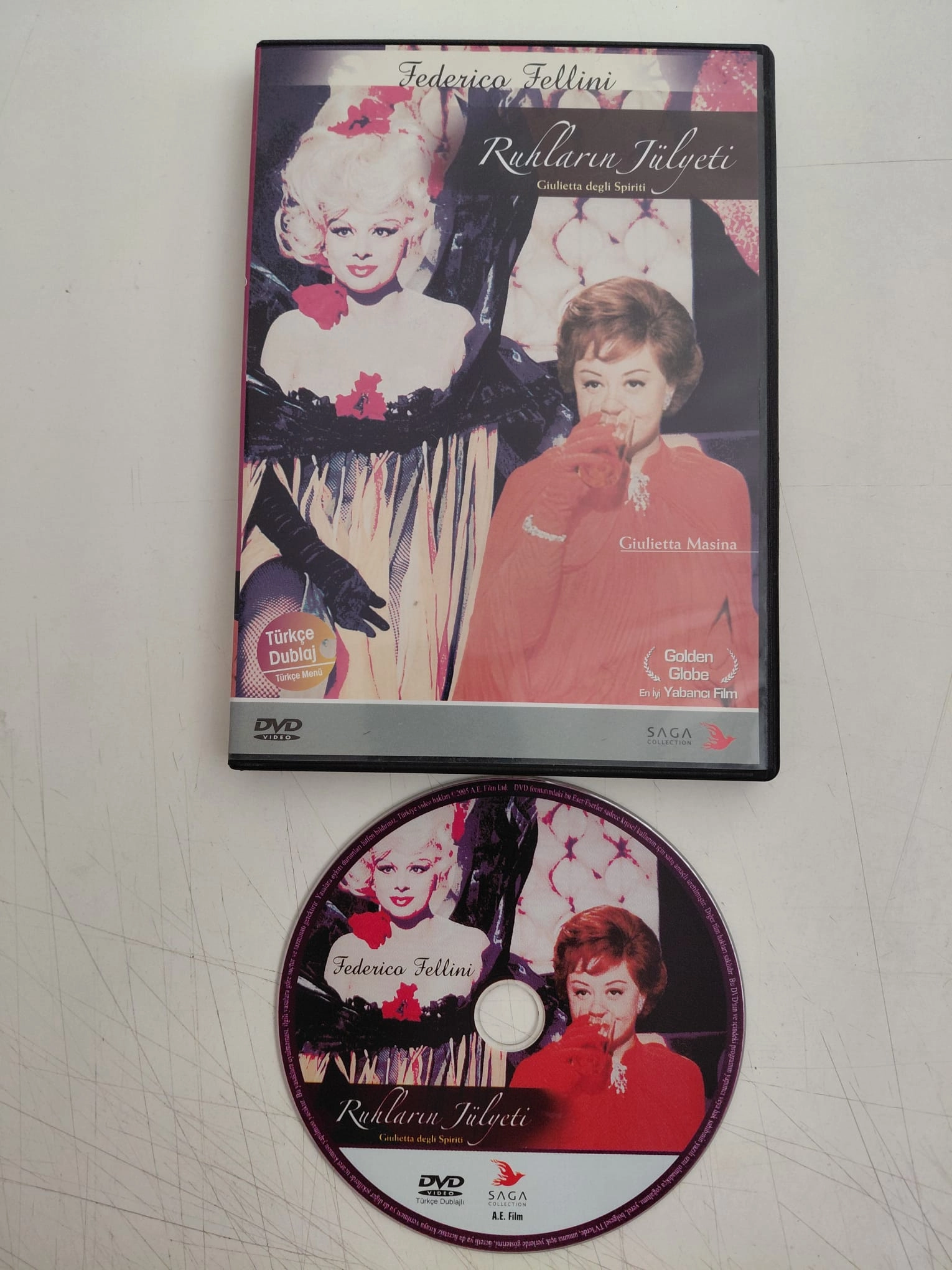 Ruhların Jülyeti ( Guilietta degli Spiriti ) - Yön: Federico Fellini - DVD Film