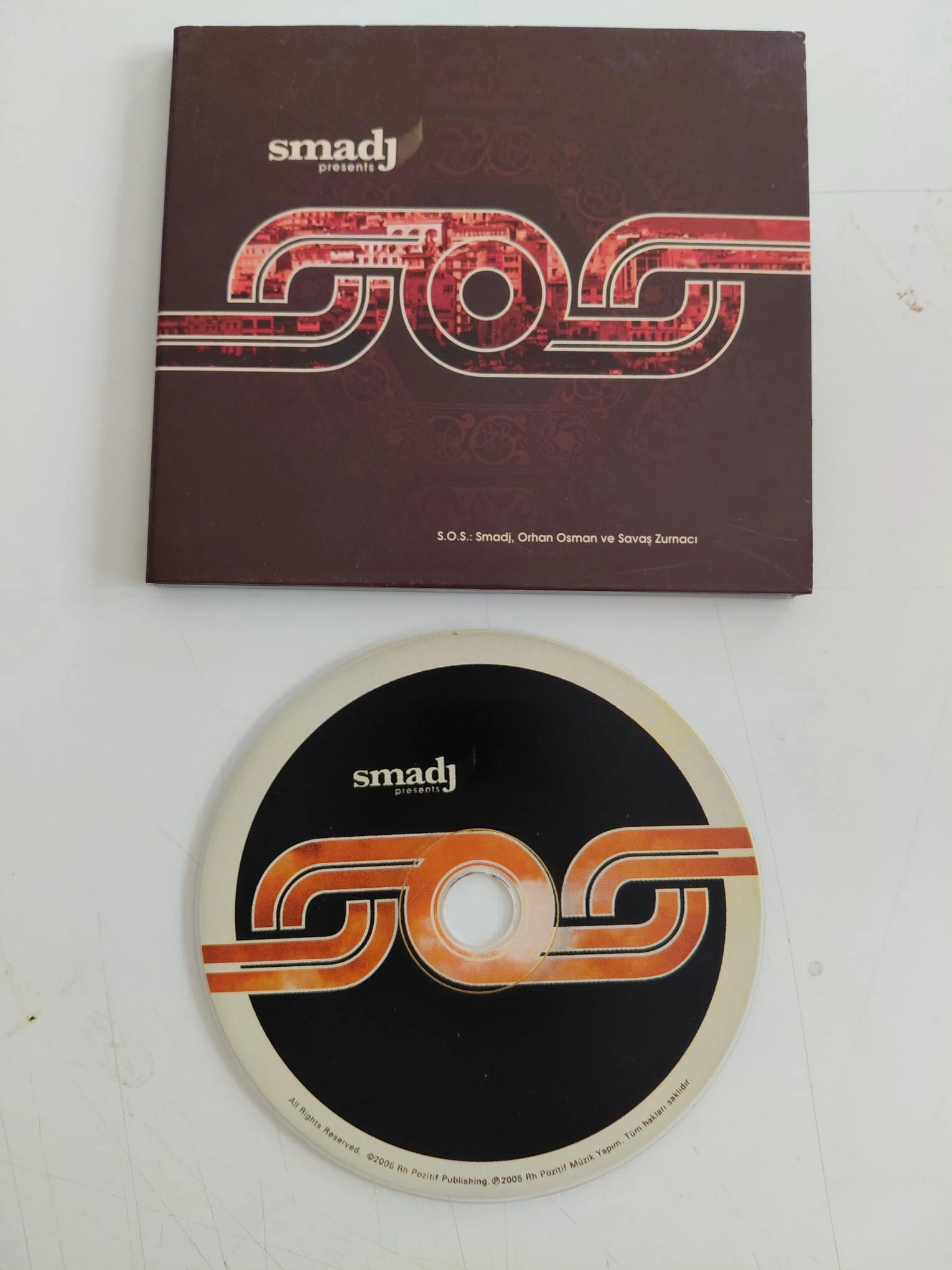Smadj Presents SOS  – Smadj Presents SOS –  2005  Türkiye Basım - CD Albüm-2.el
