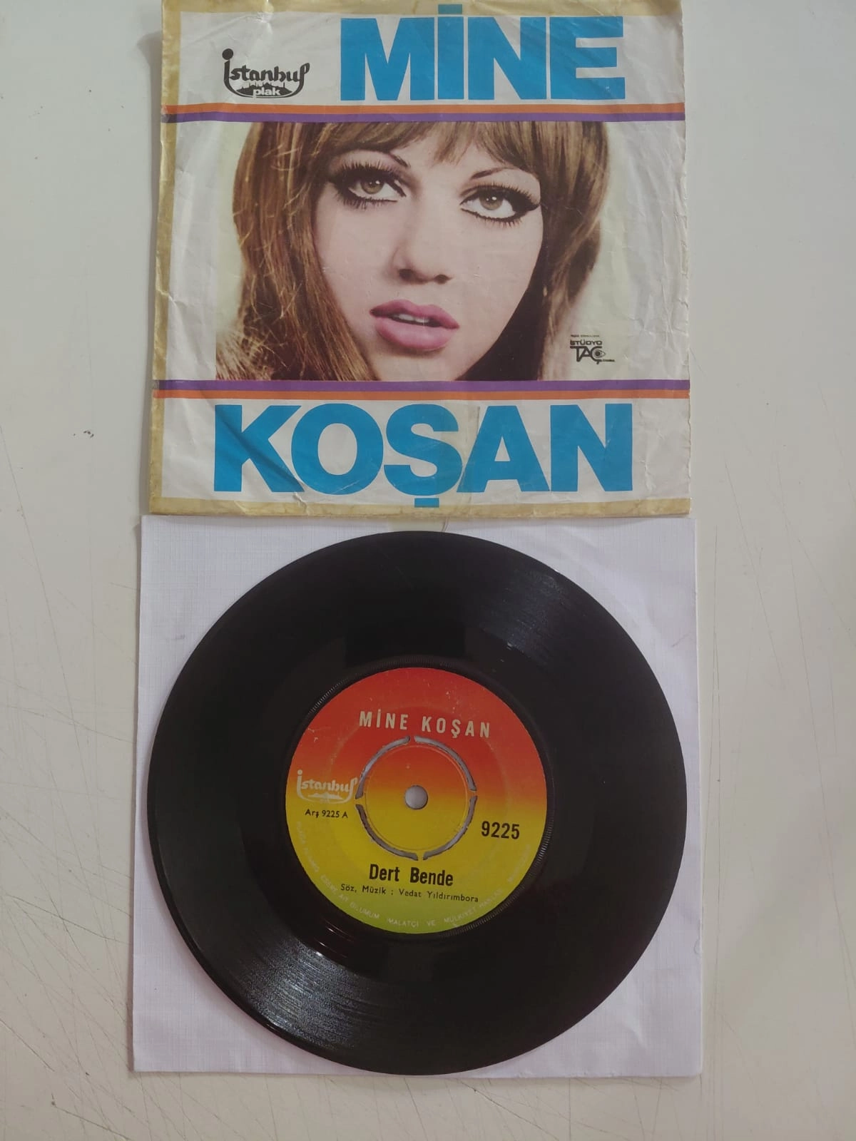 Mine Koşan – Dert Bende / Sevde Gör - 1972 Türkiye Basım  45 lik Plak-2.el