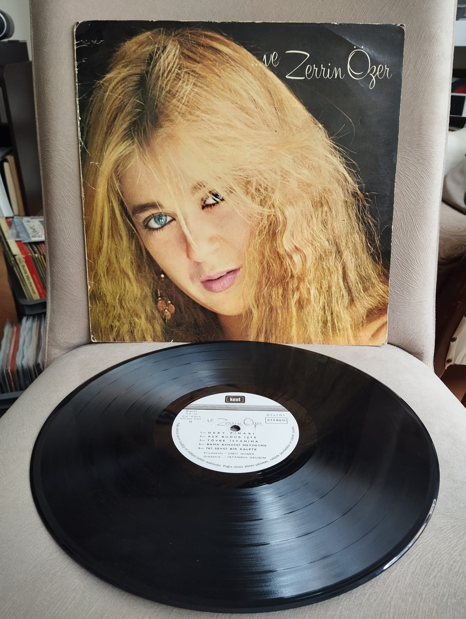 ZERRİN ÖZER - ...Ve Zerrin Özer  - 1981 Türkiye Basım LP Plak-2.el