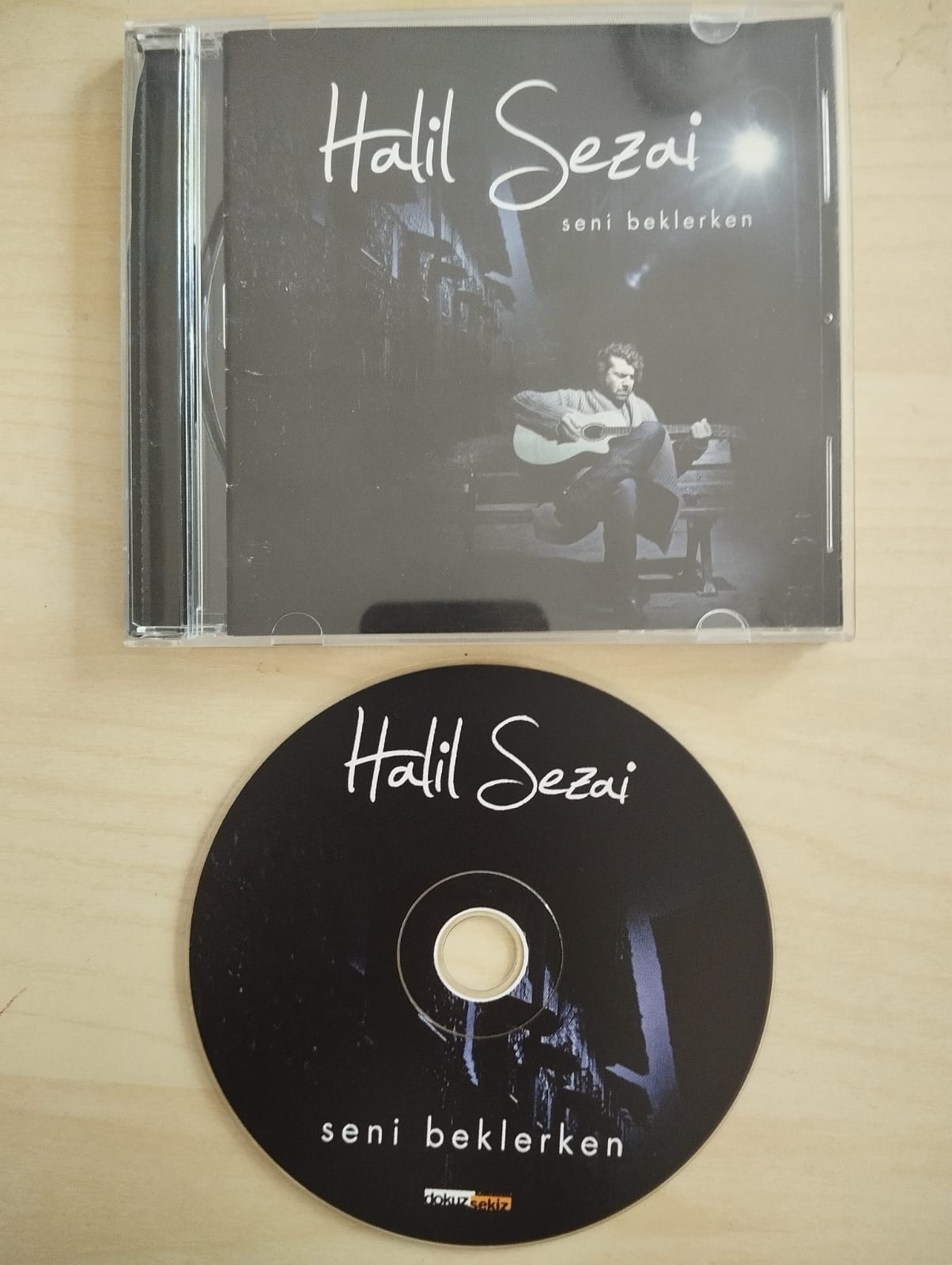 HALİL SEZAİ - SENİ BEKLERKEN - 2011 Türkiye Basım - CD Albüm-2.EL