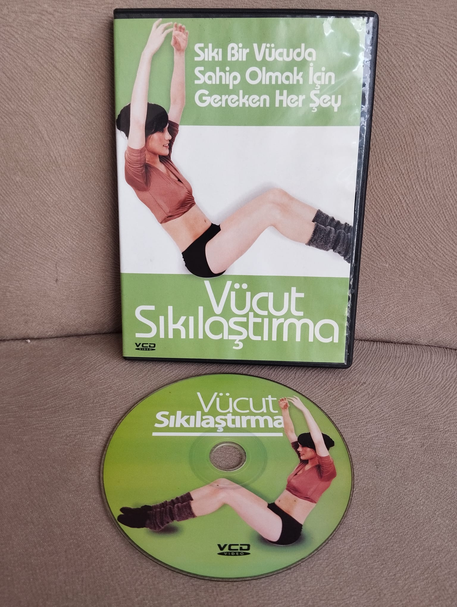 VÜCUT SIKILAŞTIRMA   - VCD Film-2.EL