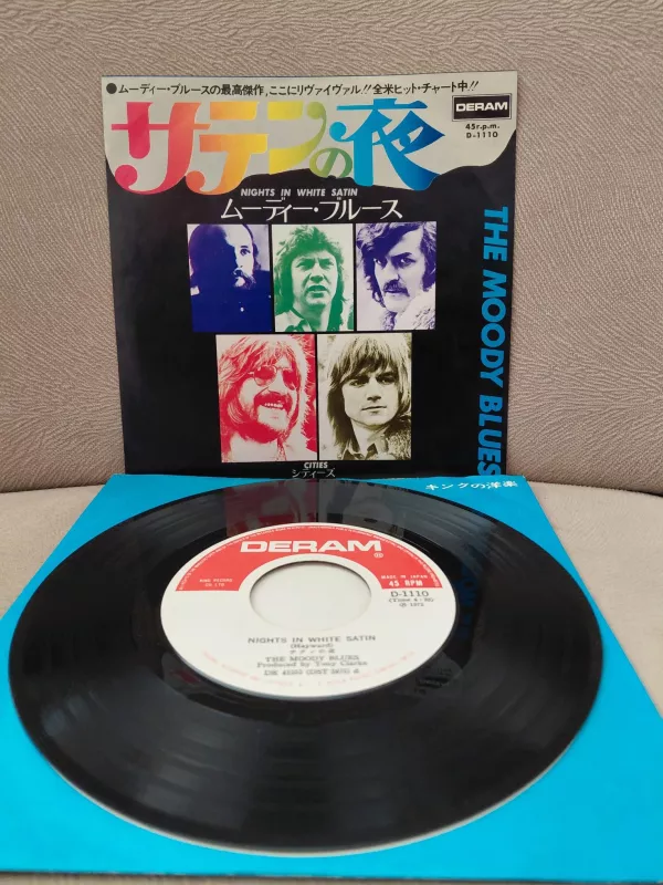 THE MOODY BLUES - Night in White Satin  - 1972 Japonya Basım  45lik Plak-2.el