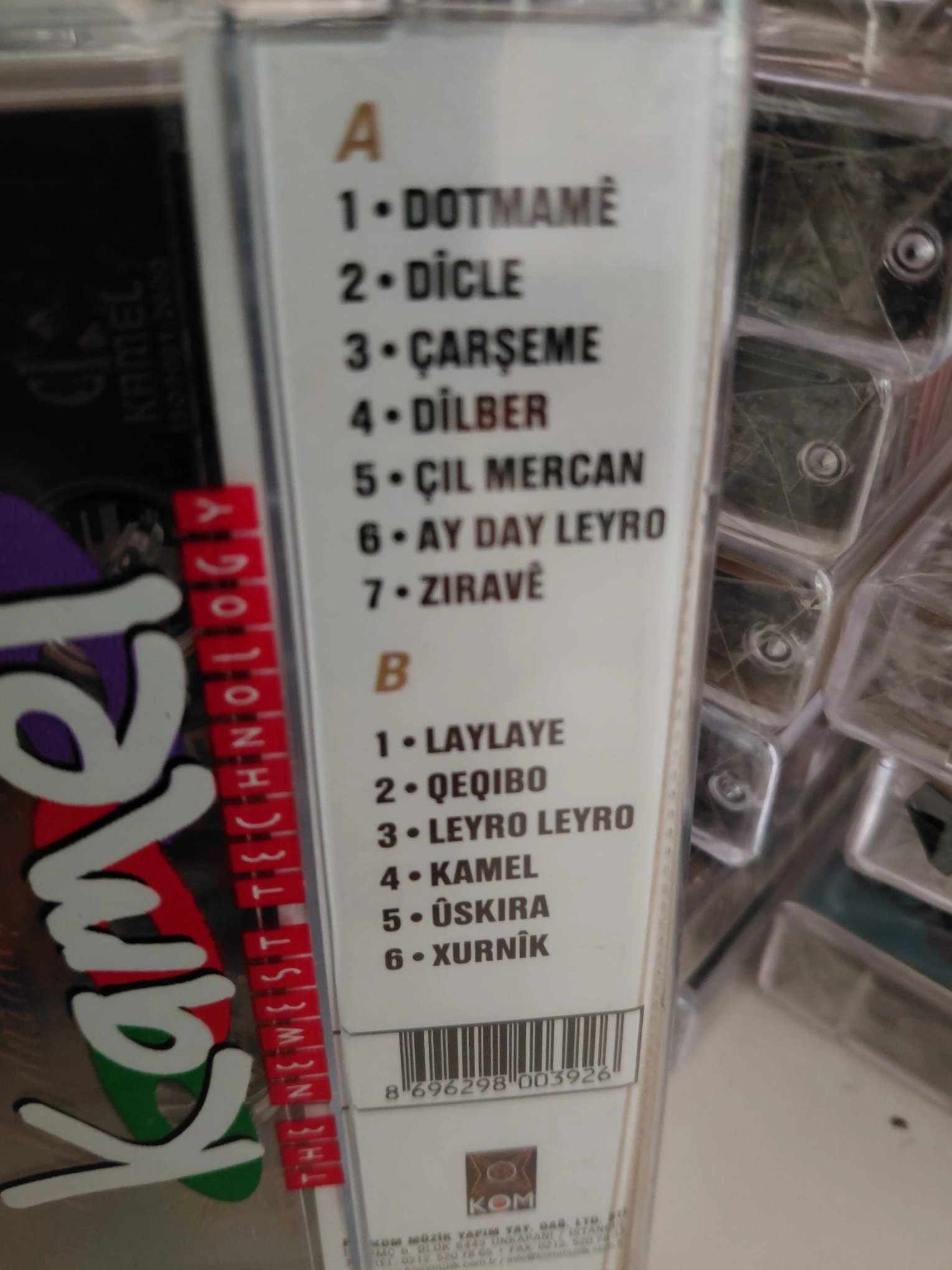 Ayfer Düzdaş - Leylan  -  Türkiye  Basım Kaset Albüm /Açılmamış Ambalajlı (Kürtçe)