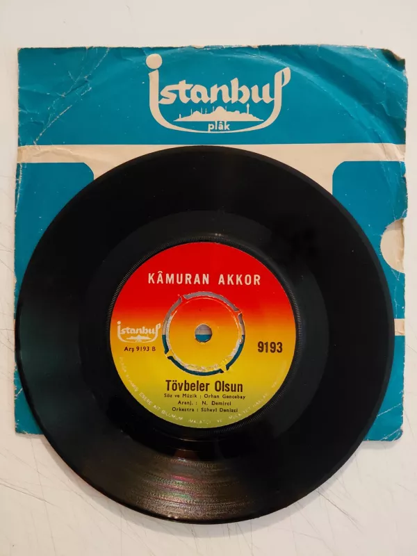 Kâmuran Akkor  – Bir Teselli Ver / Tövbeler Olsun -  Türkiye Basım 45 Lik Plak-2.el