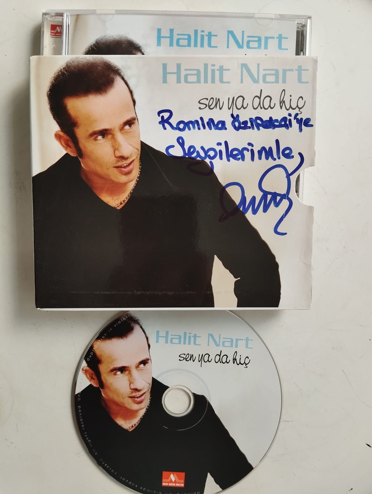Halit Nart / sen yada hiç  –    Türkiye Basım  2. El CD  Albüm / İthaflı İmzalı