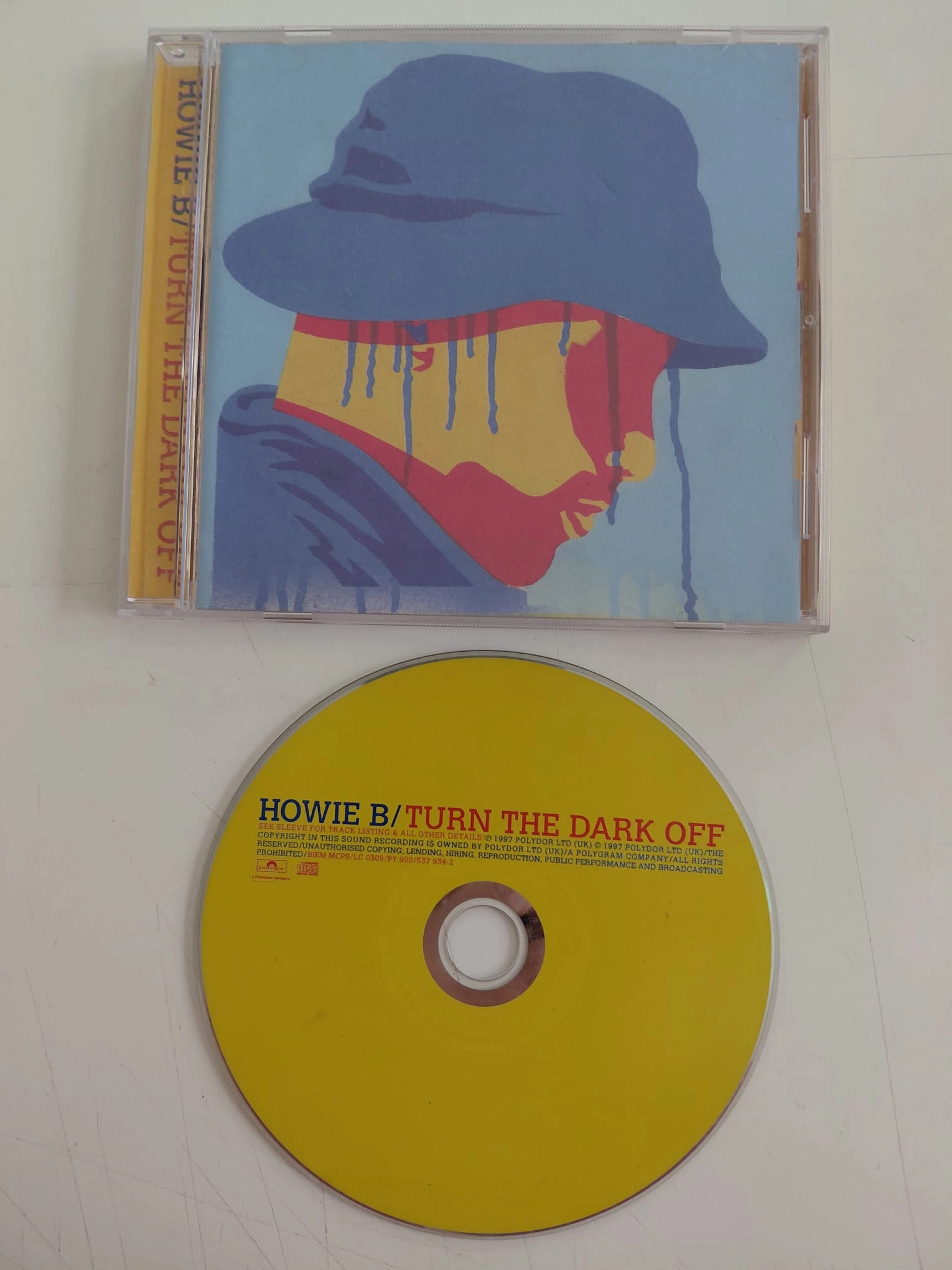 Howie B ‎– Turn The Dark Off - Avrupa Basım - CD Albüm-2.el