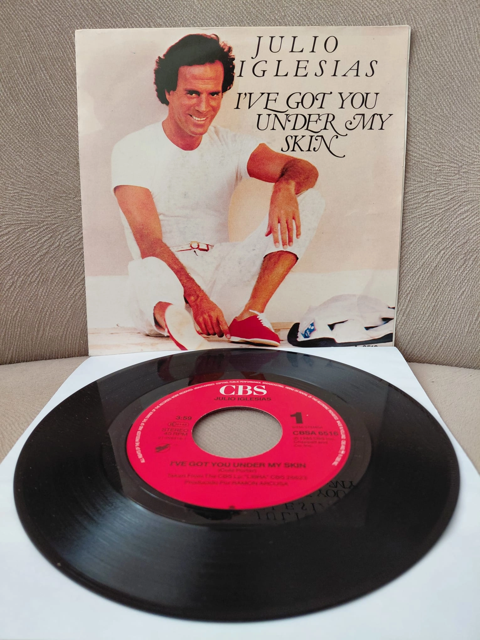 Julio Iglesias  – I’ve Got You Under My Skin -  1985  Hollanda Basım 45 lik Plak