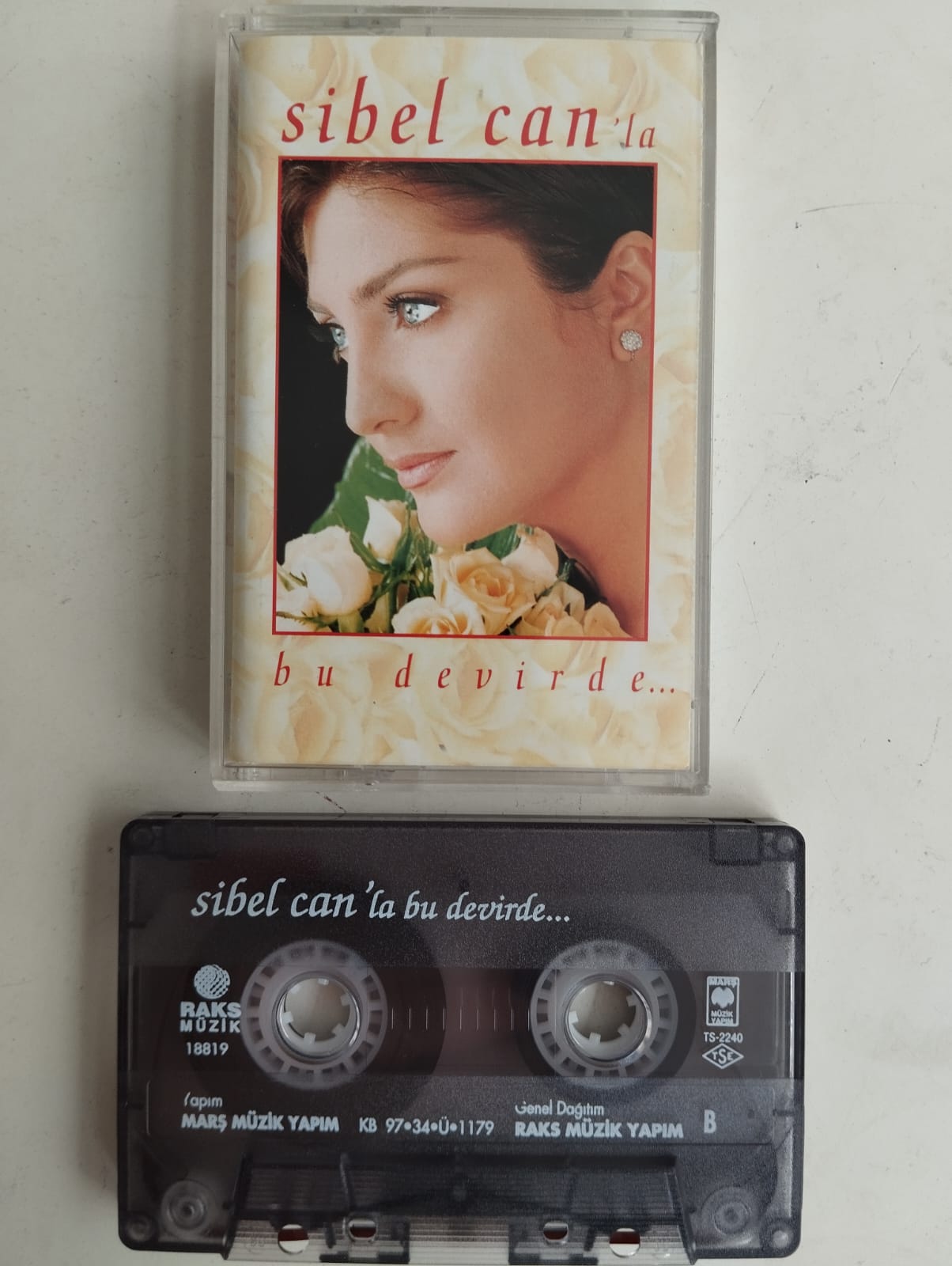 Sibel Can – Sibel Can’la Bu Devirde... - 1997 Türkiye Basım  2. El Kaset Albüm - 2. El