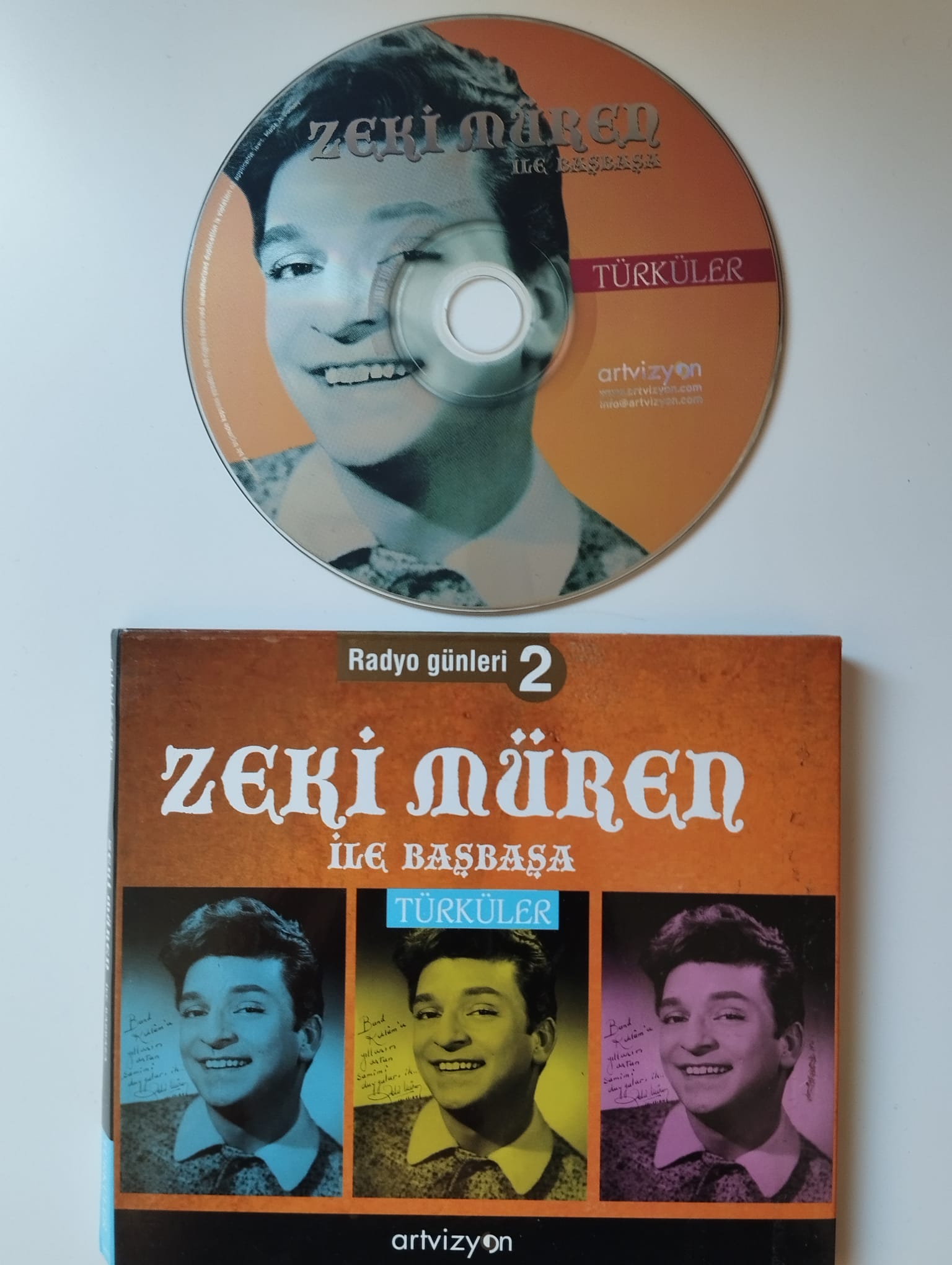 Zeki Müren İle Başbaşa (Radyo Günleri 2) / Türküler - 2008 Türkiye Basım - 2. El CD Albüm