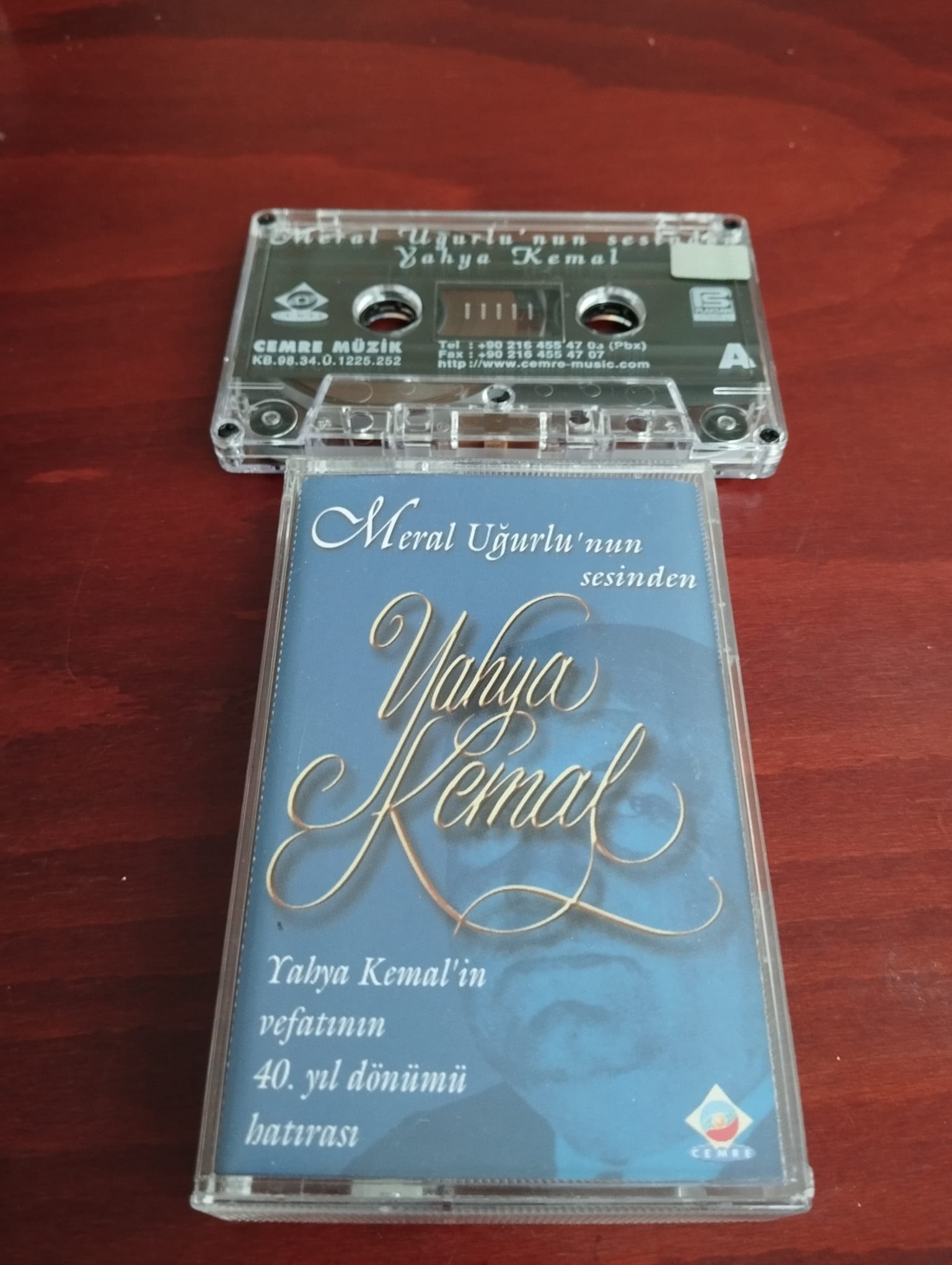 Meral Uğurlu’nun sesinden YAHYA KEMAL  - 1998  Türkiye Basım  Kaset-2.EL