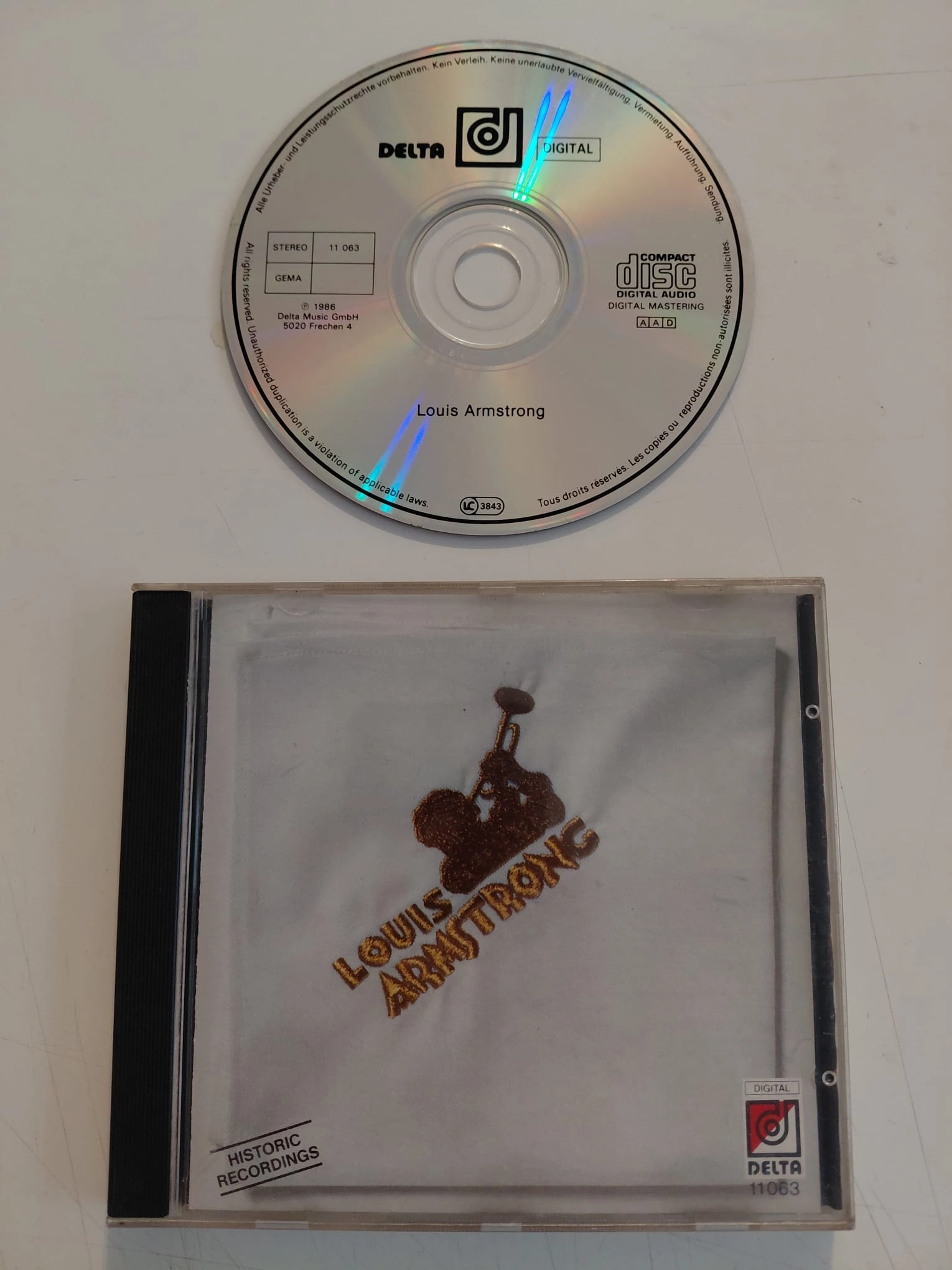 Louis Armstrong – Louis Armstrong  – 1986 Almanya Basım - CD Albüm-2.el