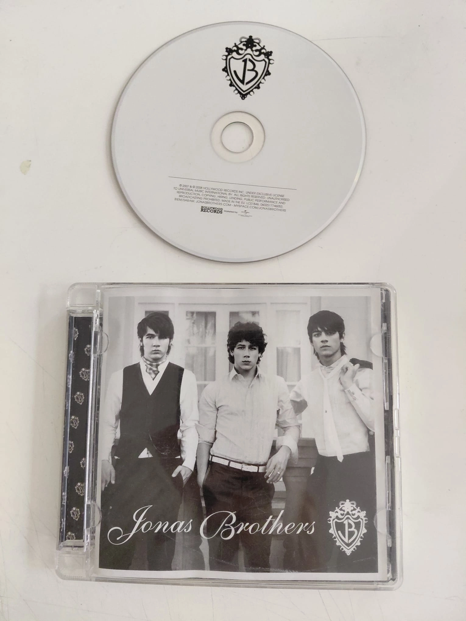 Jonas Brothers – Jonas Brothers - 2009 Avrupa Basım - CD Albüm -2.el
