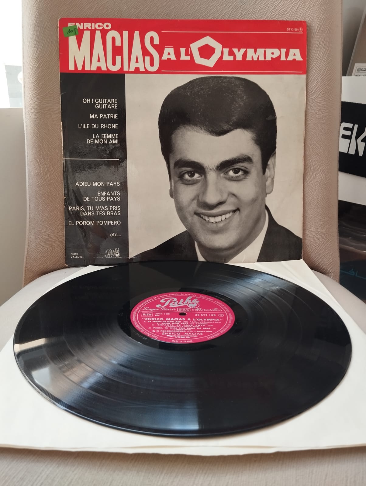 ENRICO MACIAS - Enrico Macias A L’Olympia - 1964 Fransa Basım Albüm - 33 lük LP Plak-2.el