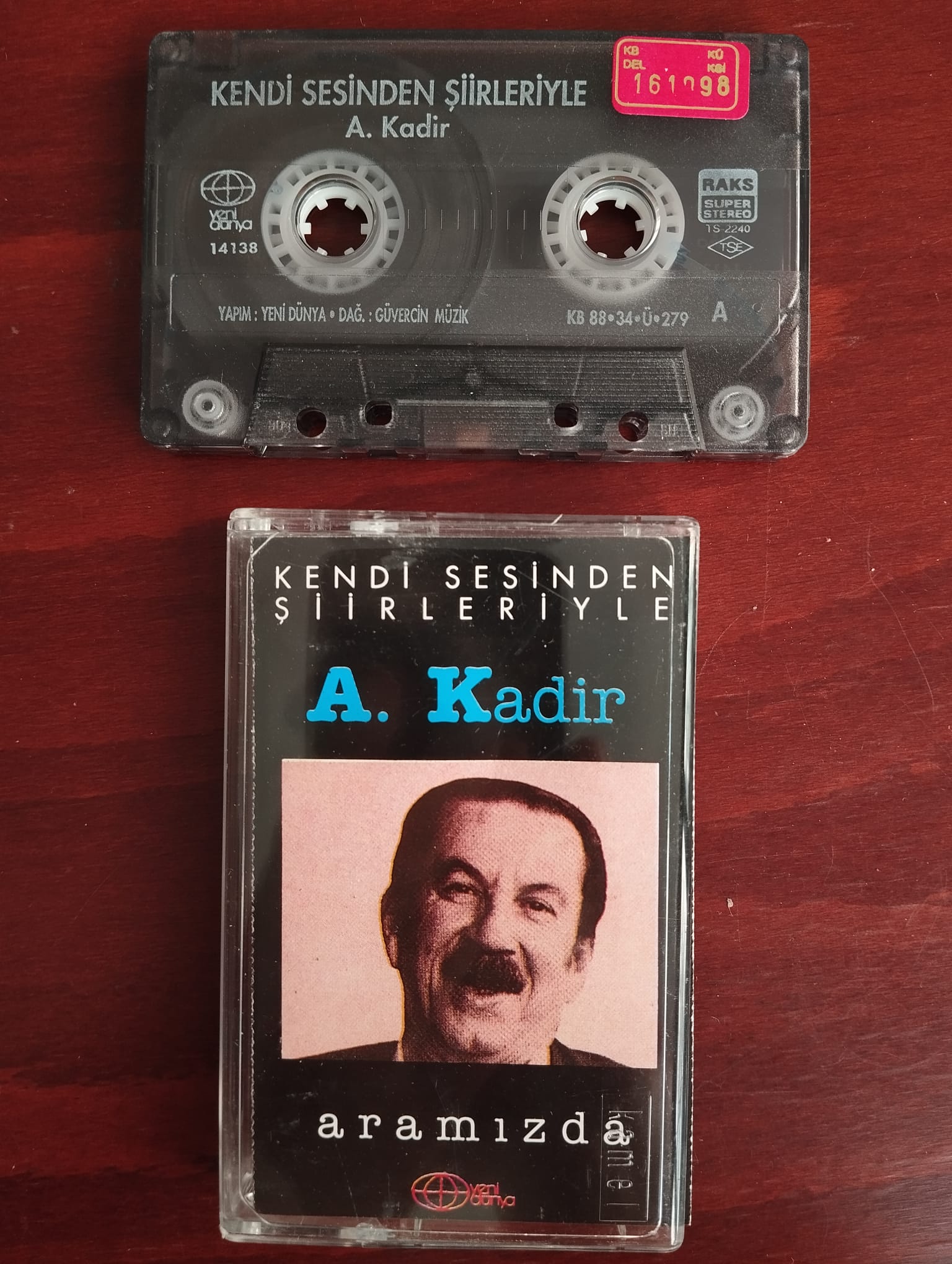 A. Kadir  – Aramızda - Kendi Sesinden Şiirleriyle -  1988 Türkiye Basım Kaset Albüm -2.EL