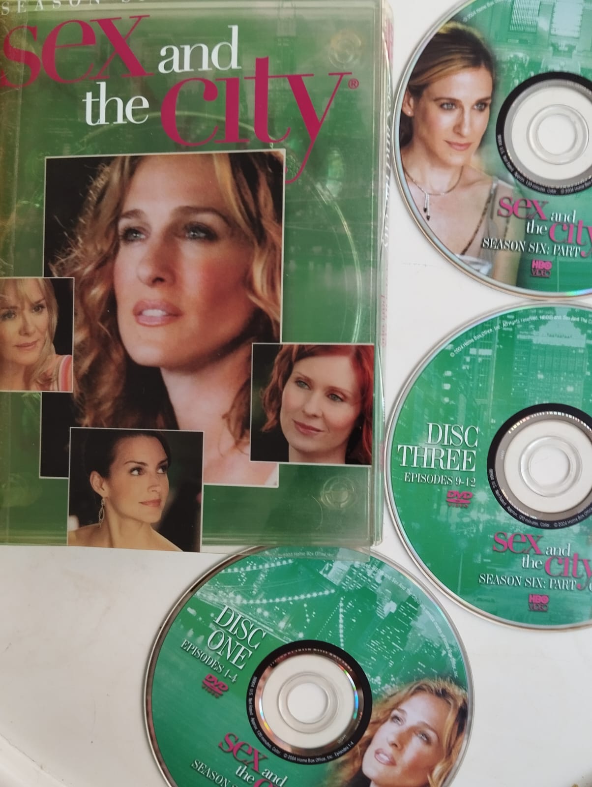 Sex and The City 6.Sezon / Part 1 - Yurtdışı Basım Türkçe altyazı yoktur - 2. El 3X DVD