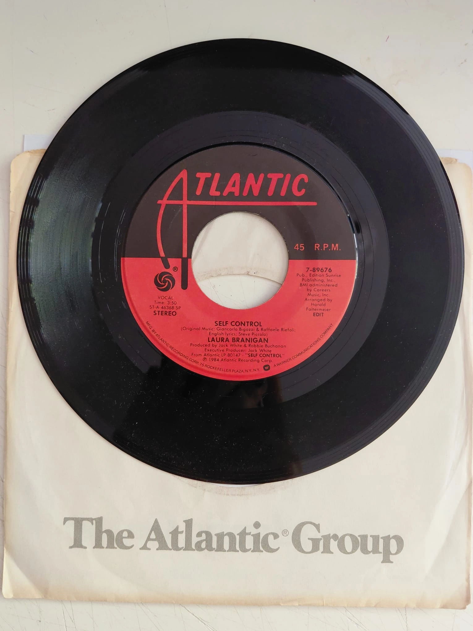 LAURA BRANIGAN  - Self Control / The Lucky One  1984 USA Basım 45 lik Plak - Firma Kapaklı-2.el