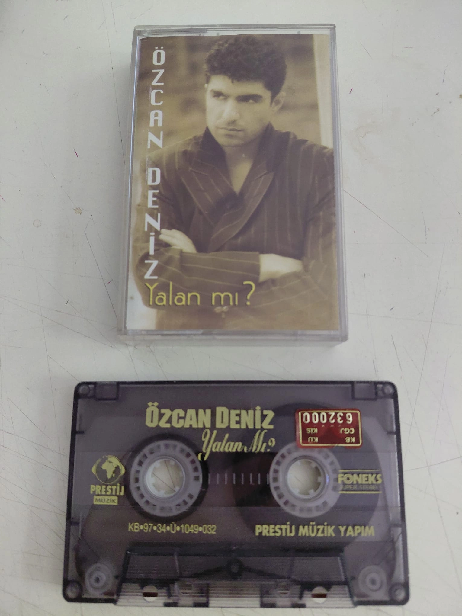 Özcan Deniz – Yalan Mı? - 1997 Türkiye Basım Kaset-2.el