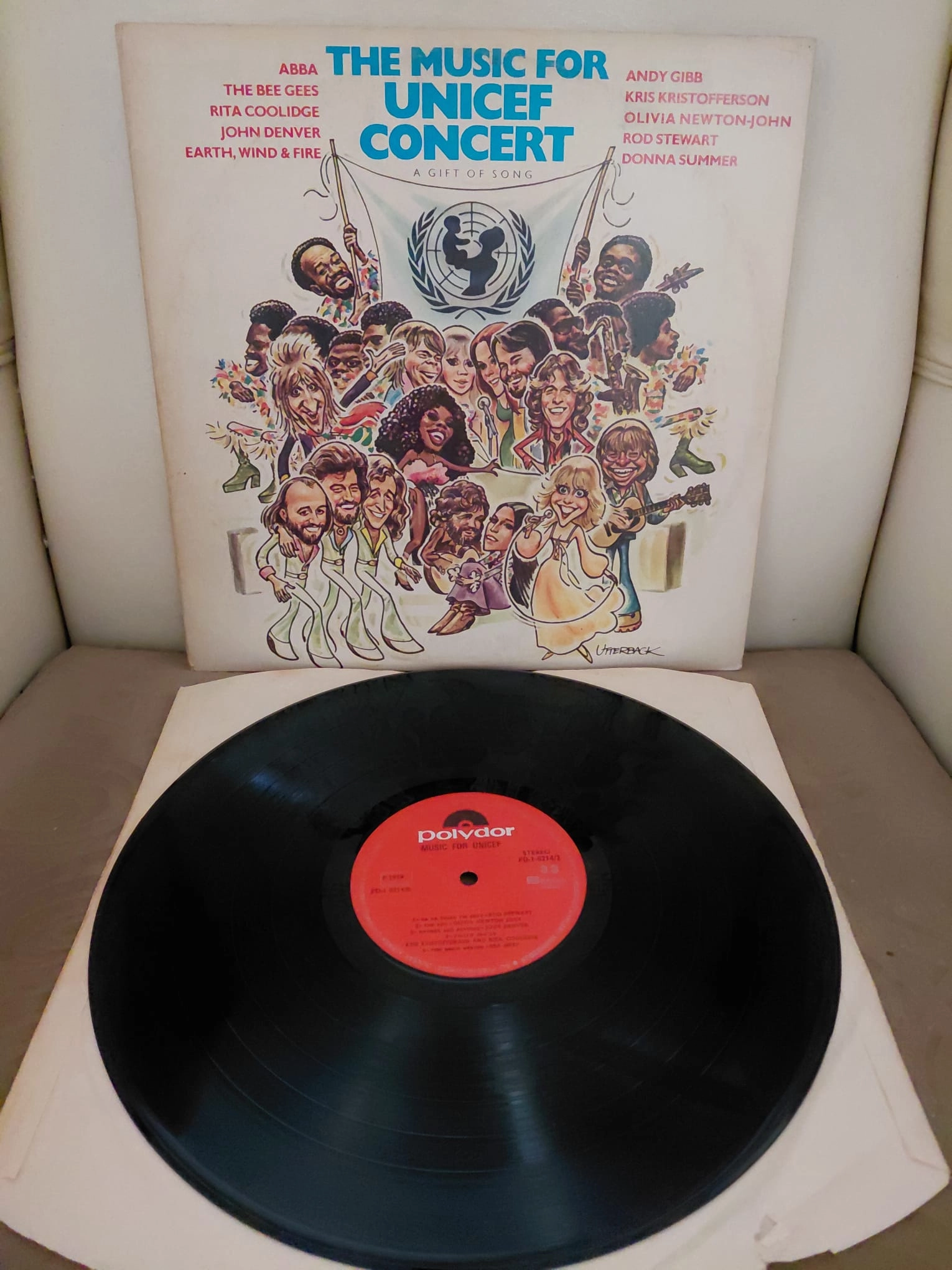 The Music For Unicef Concert - A Gift Of Song - 1979 Türkiye Basım LP Plak