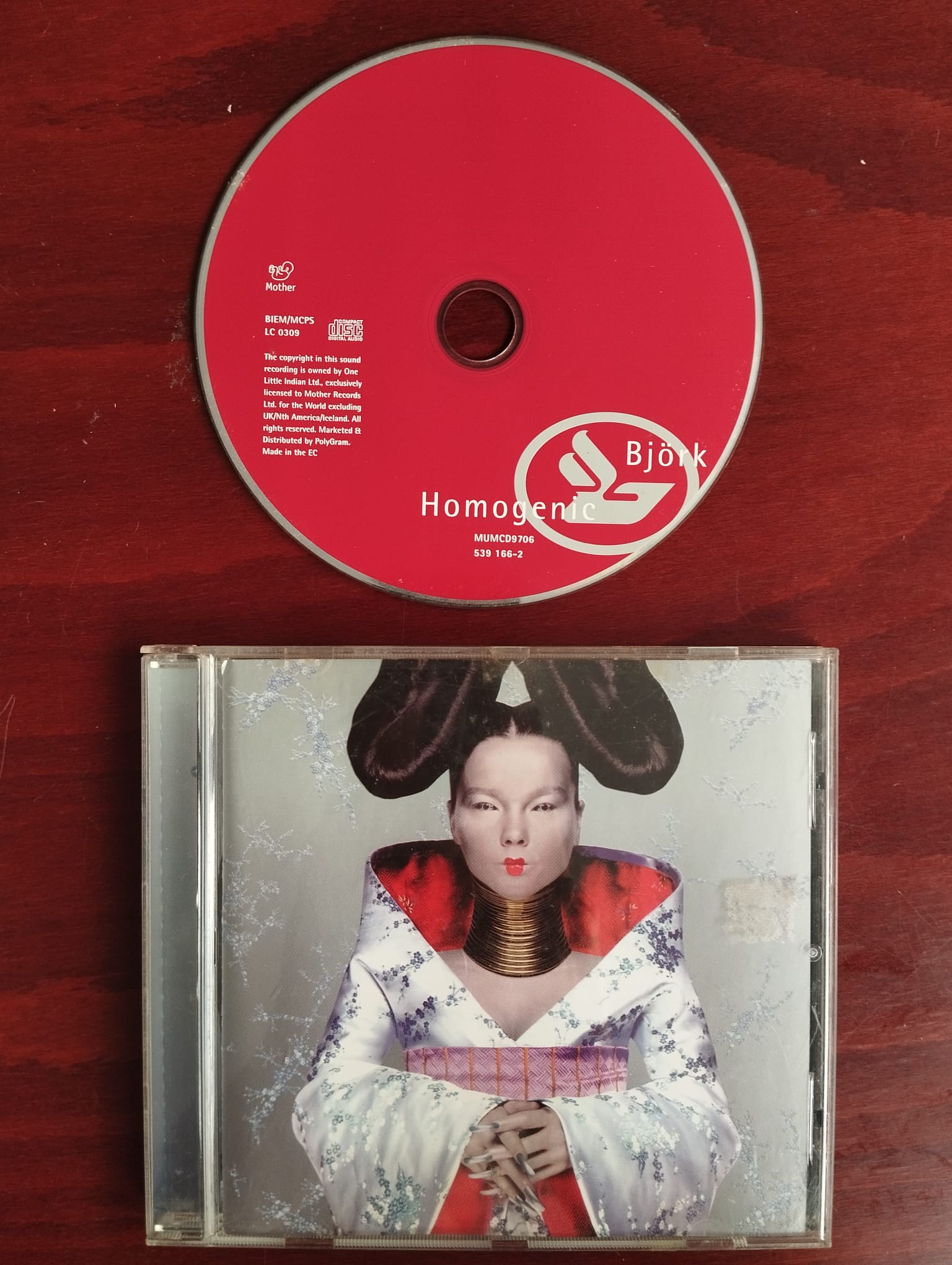 Björk – Homogenic - Avrupa Basım CD Albüm -2.el