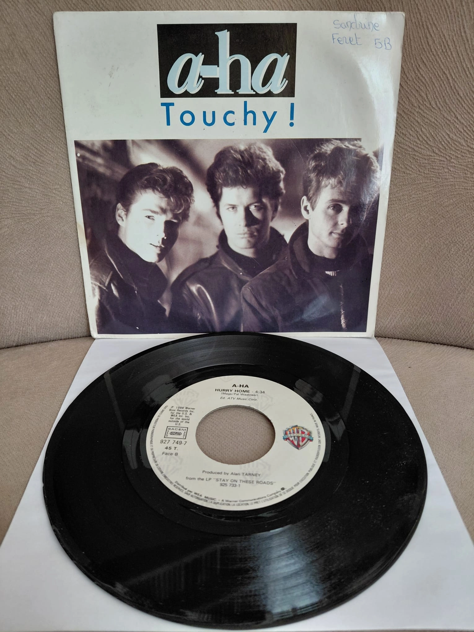 a-ha  –  Touchy - 1988  Fransa Basım 45’lik  Plak