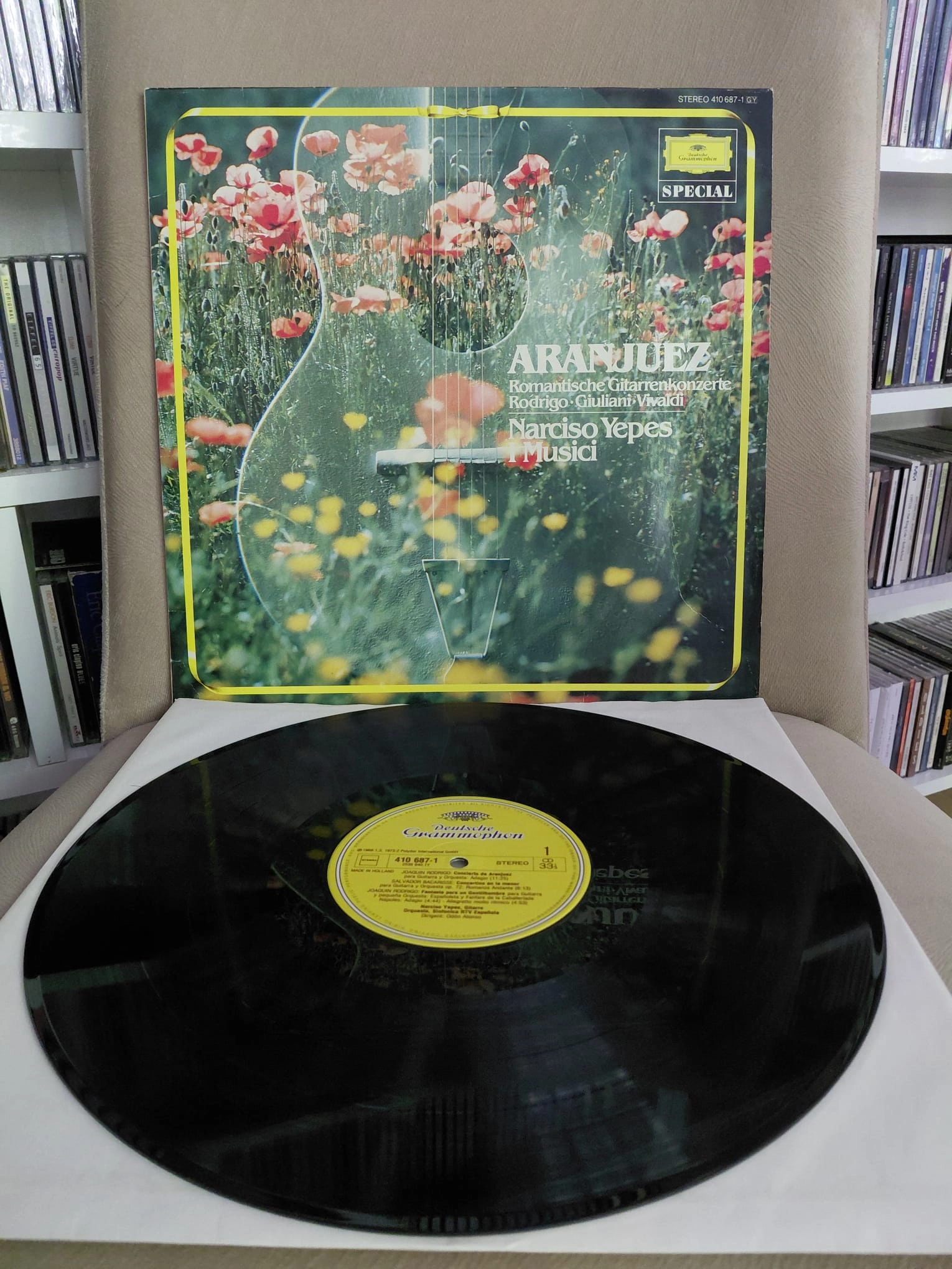 Narciso Yepes · I Musici - Rodrigo– Aranjuez - Romantische Gitarrenkonzerte - Hollanda Dönem Basım Albüm LP Plak-2.el