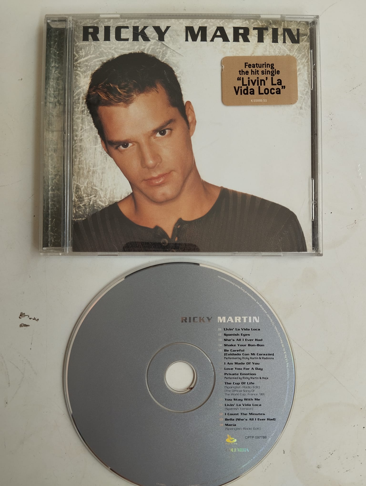 Ricky Martin – Ricky Martin - 1999 Avrupa Basım - 2. El CD Albüm