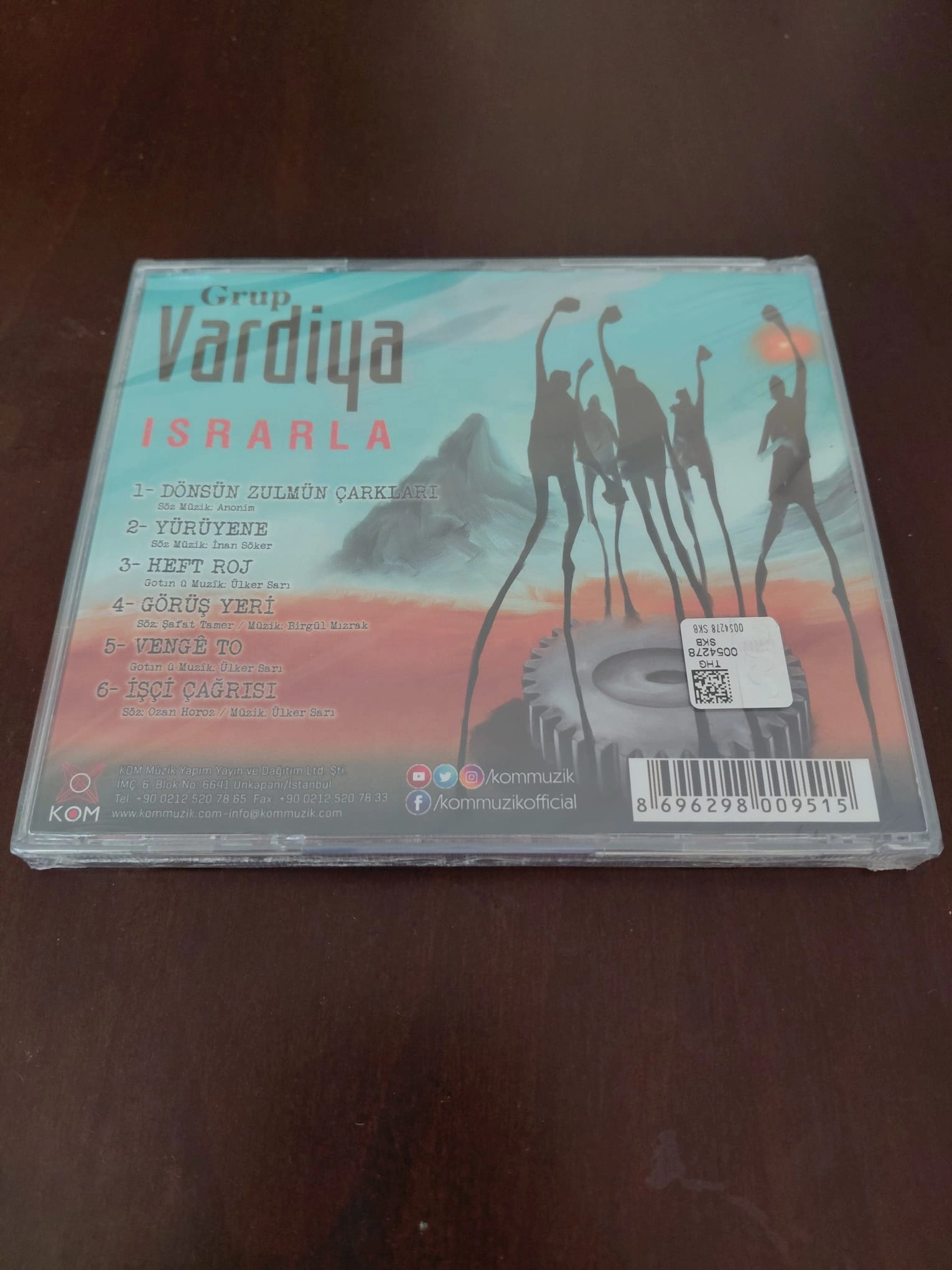 Grup Vardiya  -  Israrla  - 2022  Türkiye  Basım - CD Albüm /Açılmamış Ambalajlı/Kürtçe