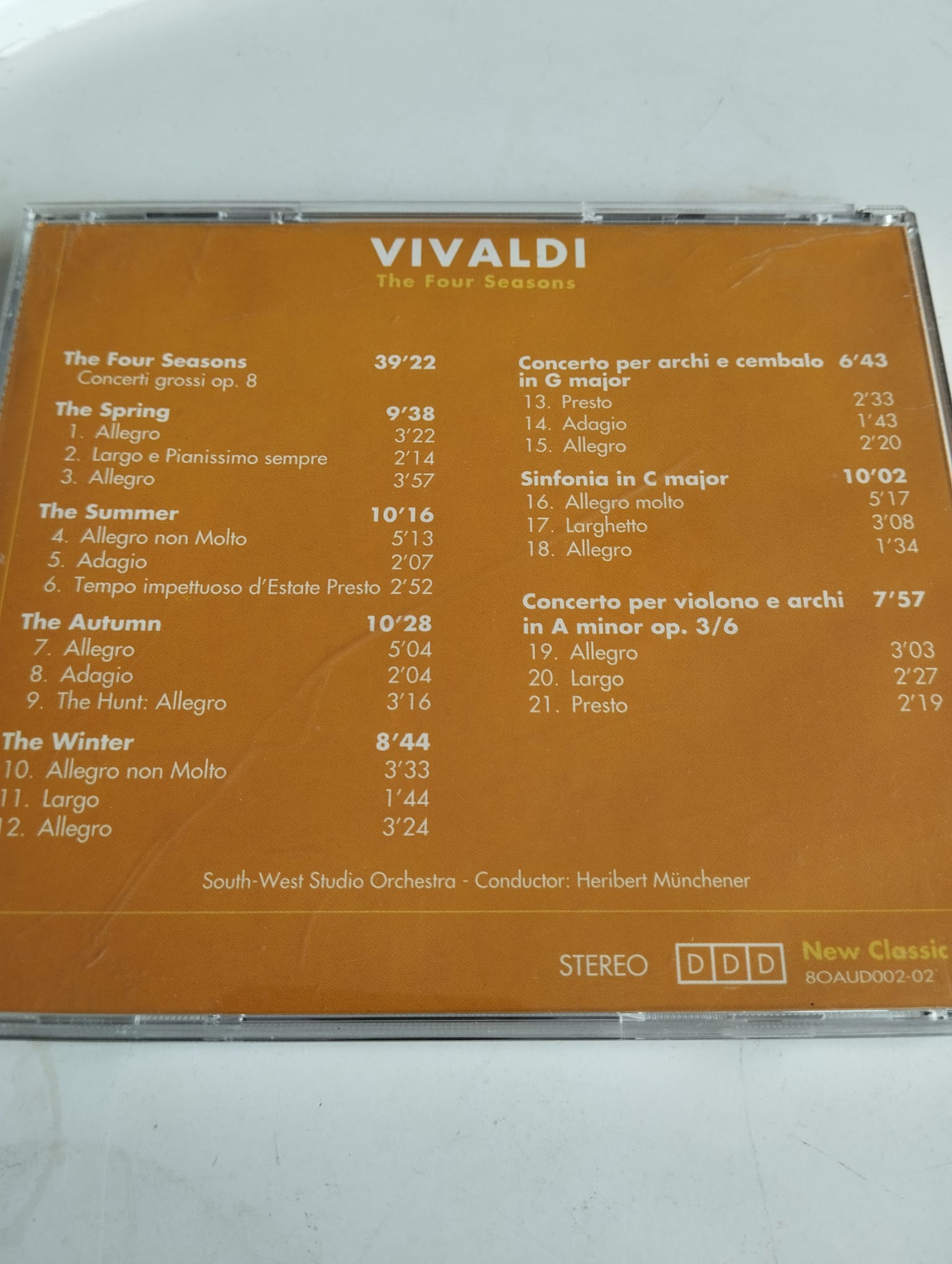 Vivaldi: The Four Seasons  - İsviçre Basım - 2. El CD Albüm