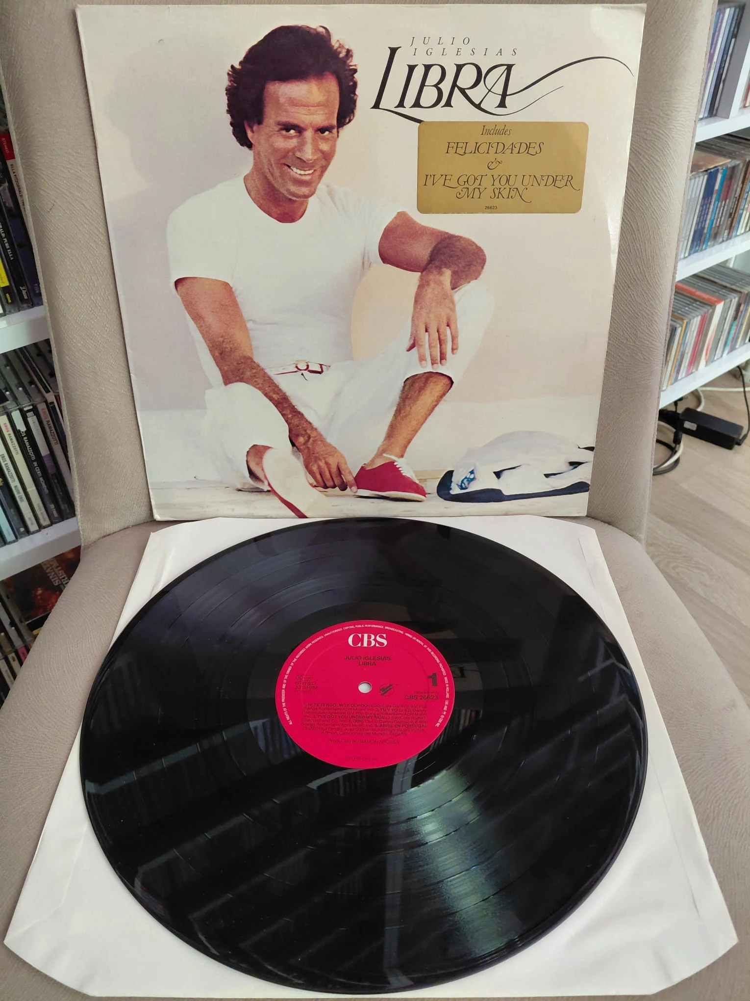 Julio Iglesias – Libra - 1985 Hollanda Basım Albüm - LP Plak-2.el