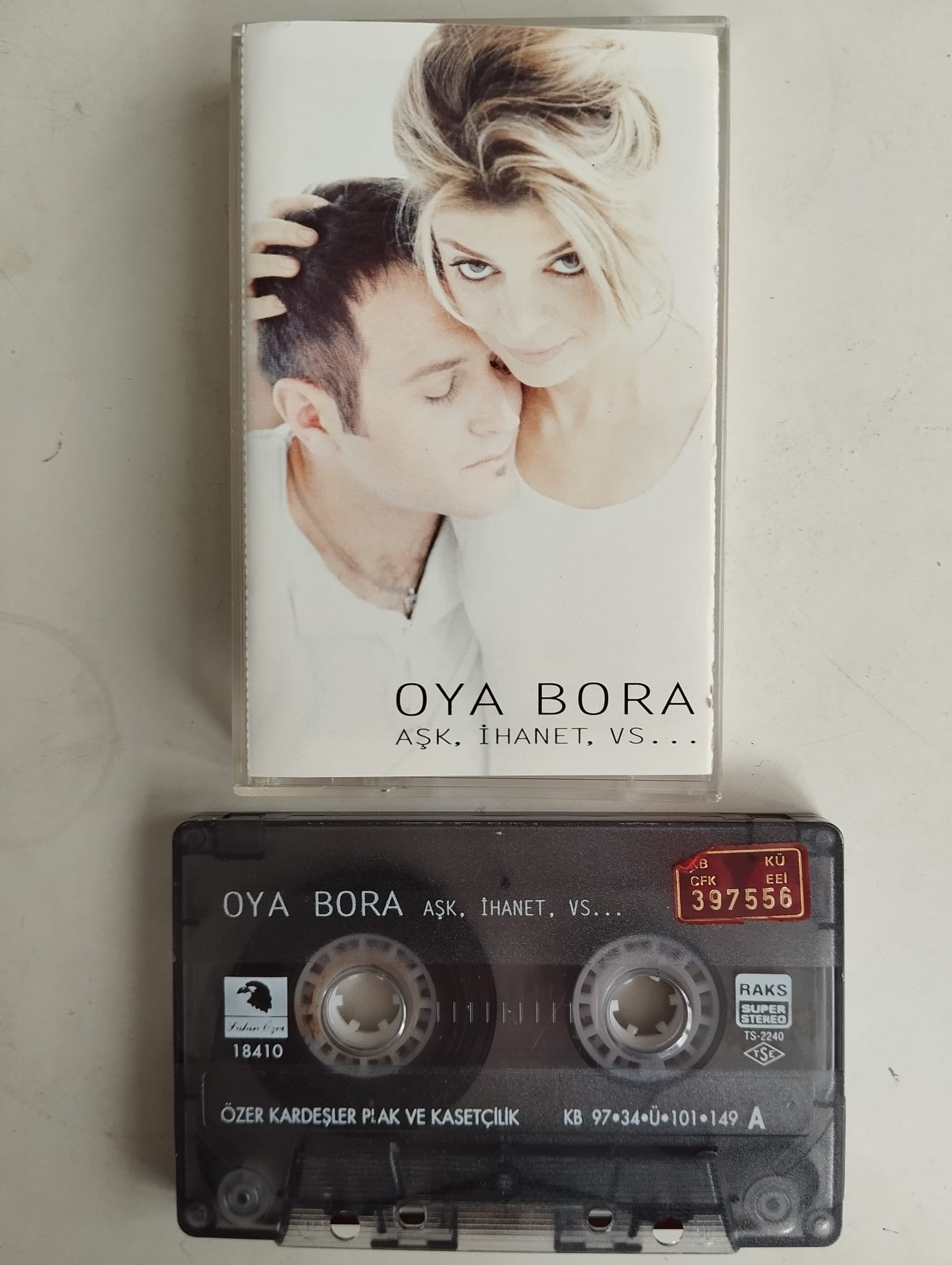 Oya Bora  ‎– Aşk, İhanet, Vs... -  1997 Türkiye Basım 2. El Kaset