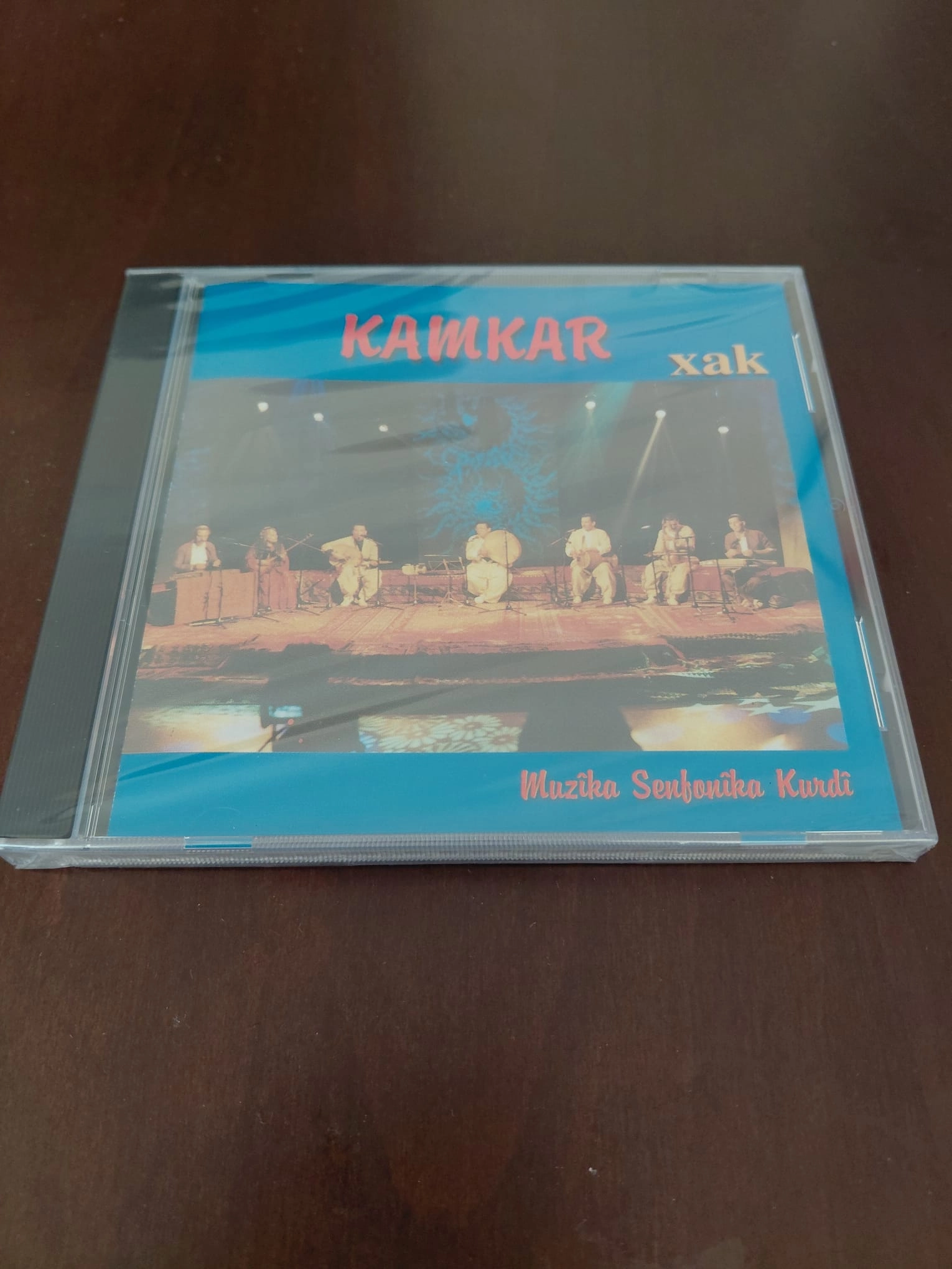 Kamkar (The Kamkars)  -  Xak  -   Türkiye  Basım - CD Albüm /Açılmamış Ambalajlı/Kürtçe