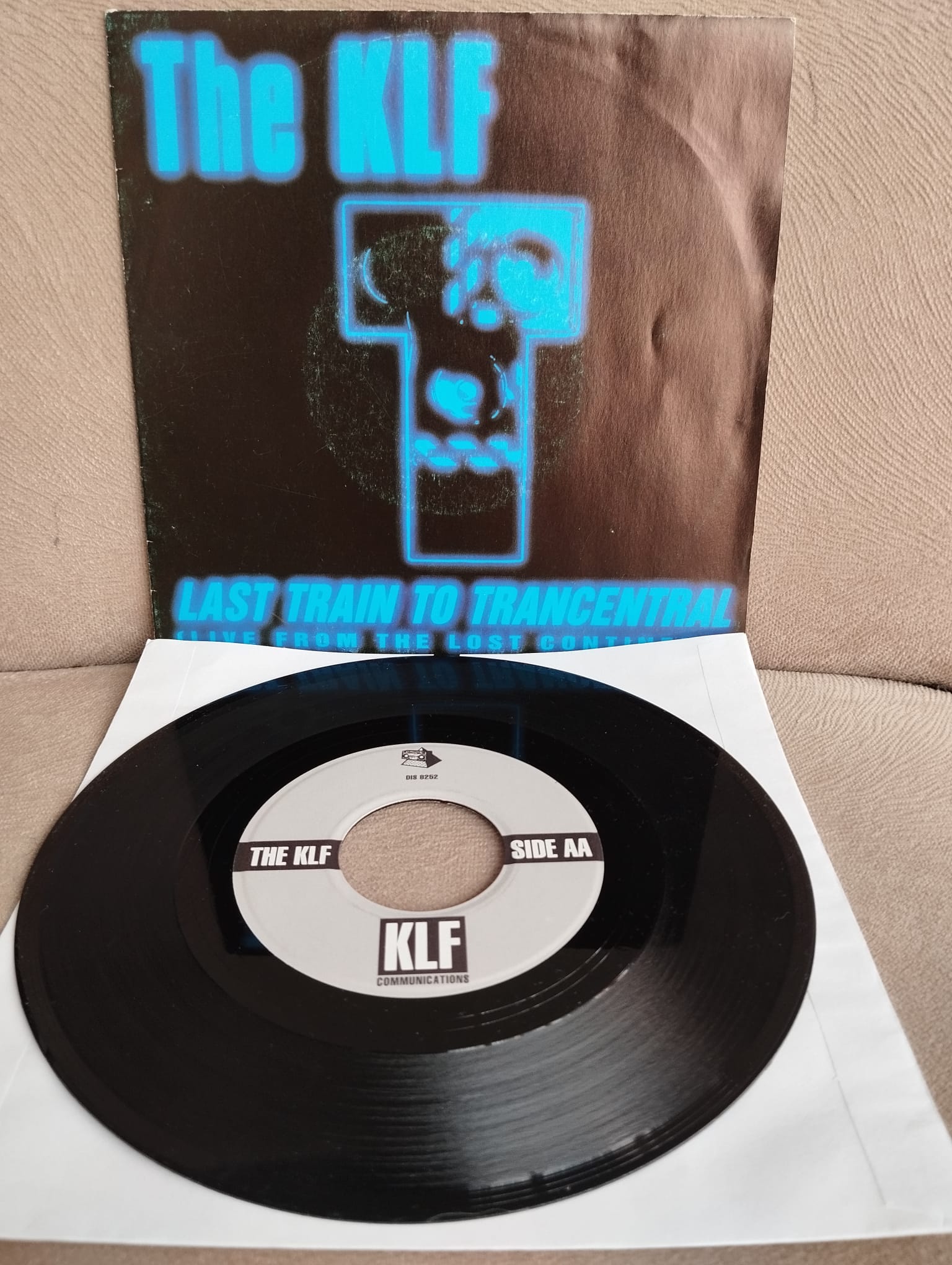 The KLF – Last Train To Trancentral (Live From The Lost Continent) - 1991 Belçika Basım 45 LİK PLAK