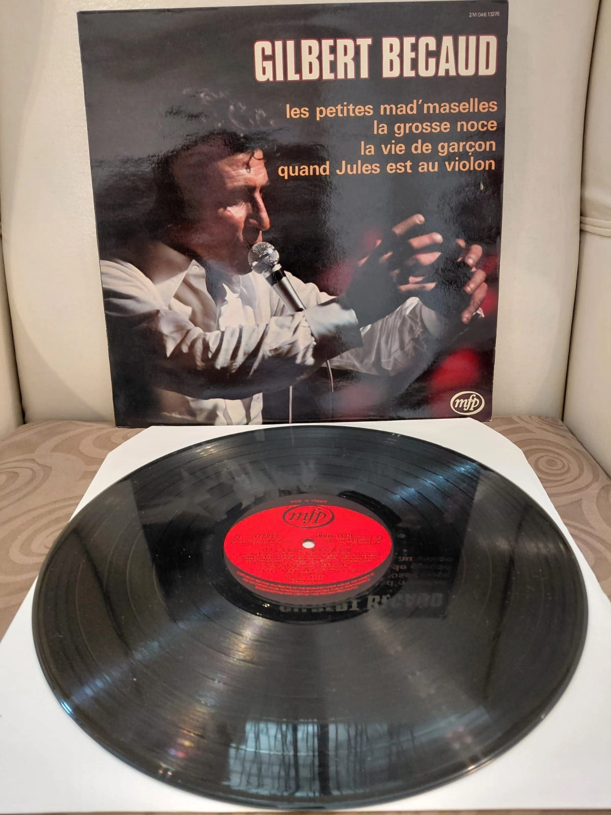 Gilbert Bécaud – Gilbert Becaud - 1976 Fransa Basım LP Plak Albüm-2.el