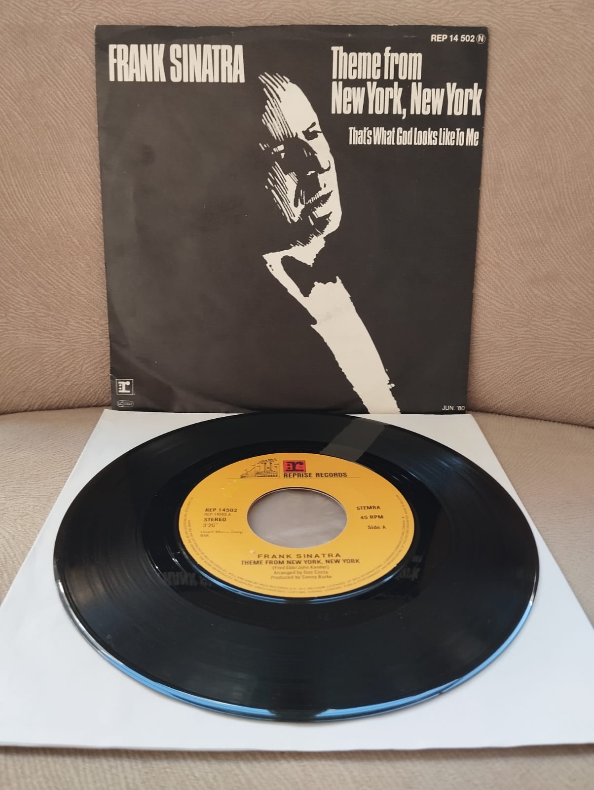 Frank Sinatra – Theme From New York, New York  - 1980  Belçika Basım 45 lik Plak-2.EL
